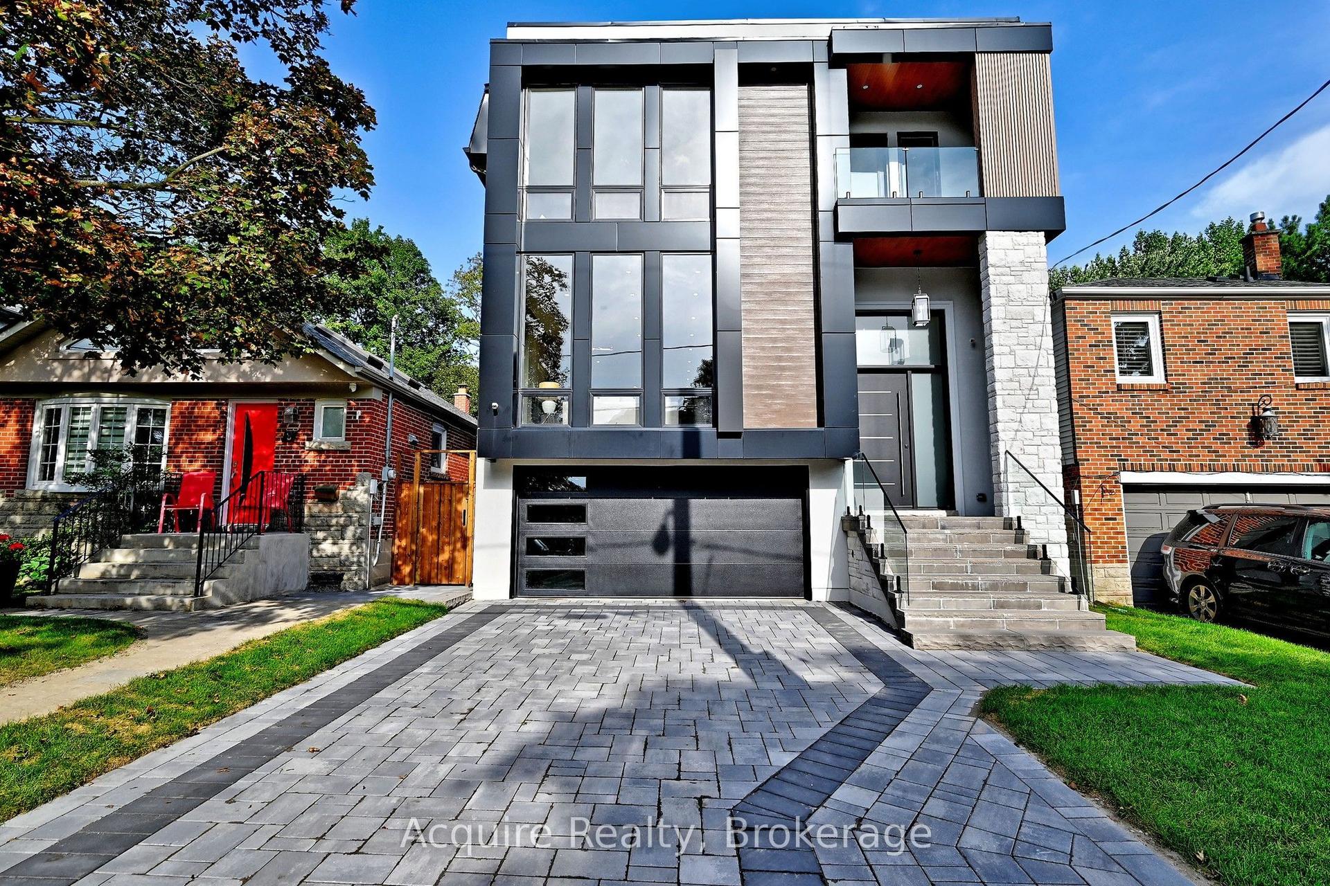 7 Doris Drive, Toronto — Detached for sale, photo 1