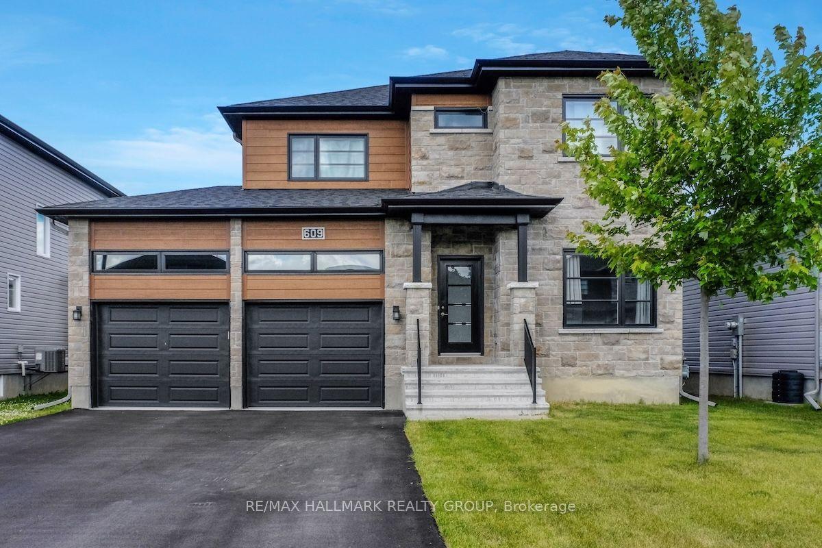 609 Misty Street, Russell — Detached for sale, photo 1