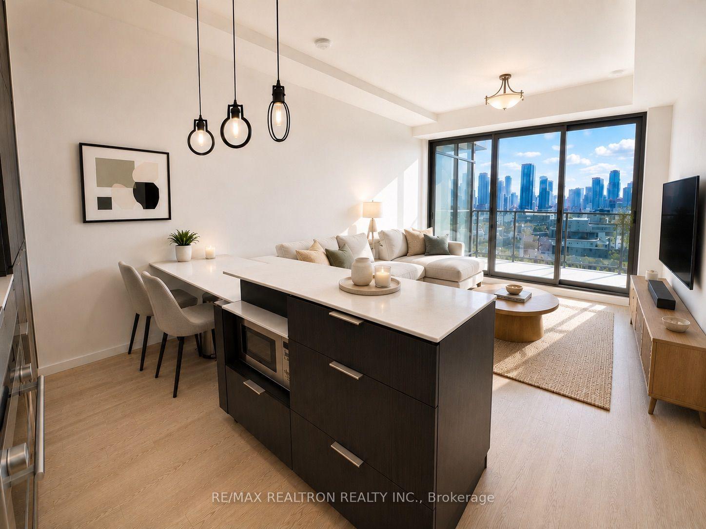 5 St Joseph Street 2001 #2001, Toronto — Condo for sale, photo 1