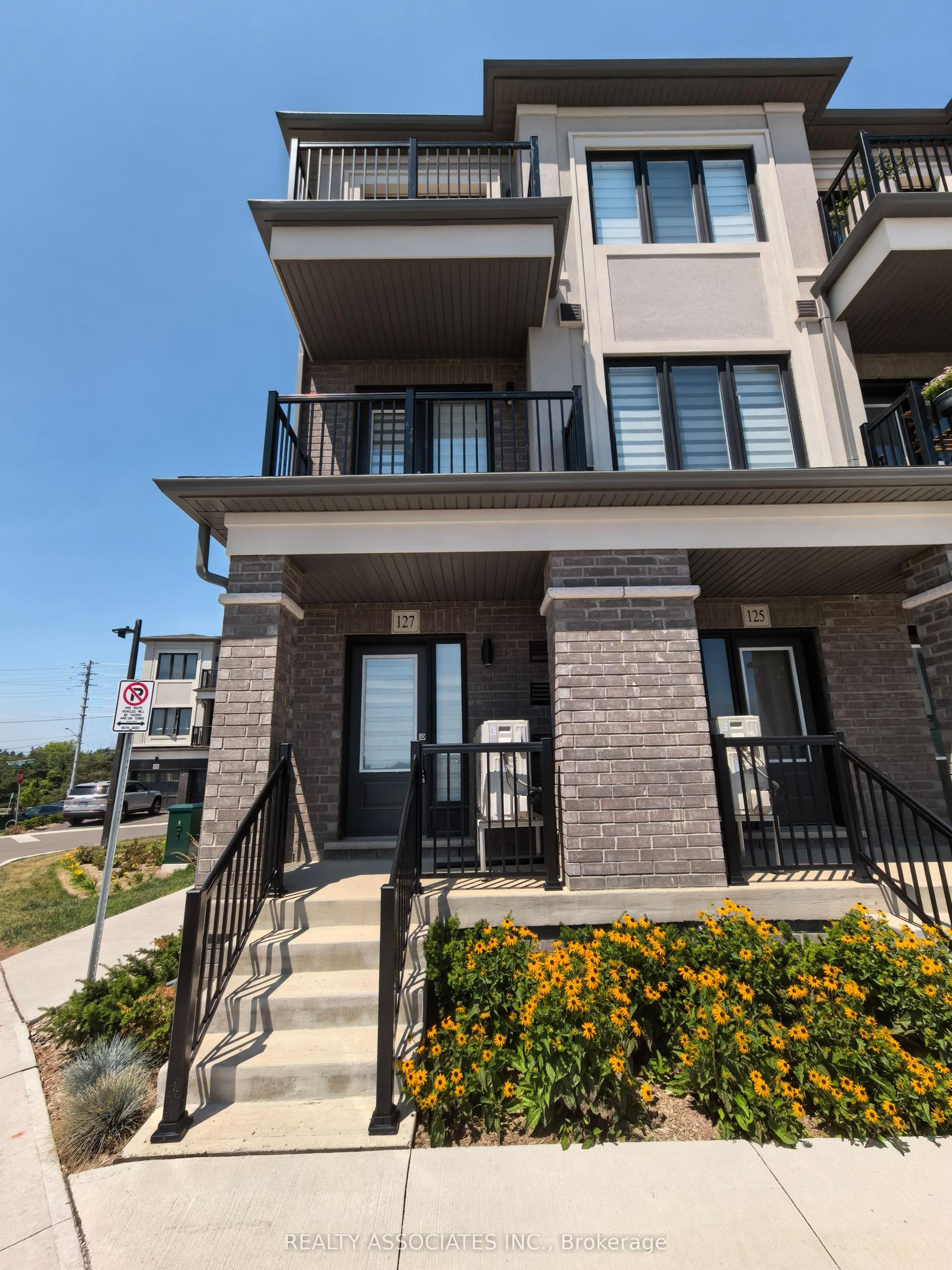 127 Matawin Lane, Richmond Hill — Condo Town for lease, photo 1