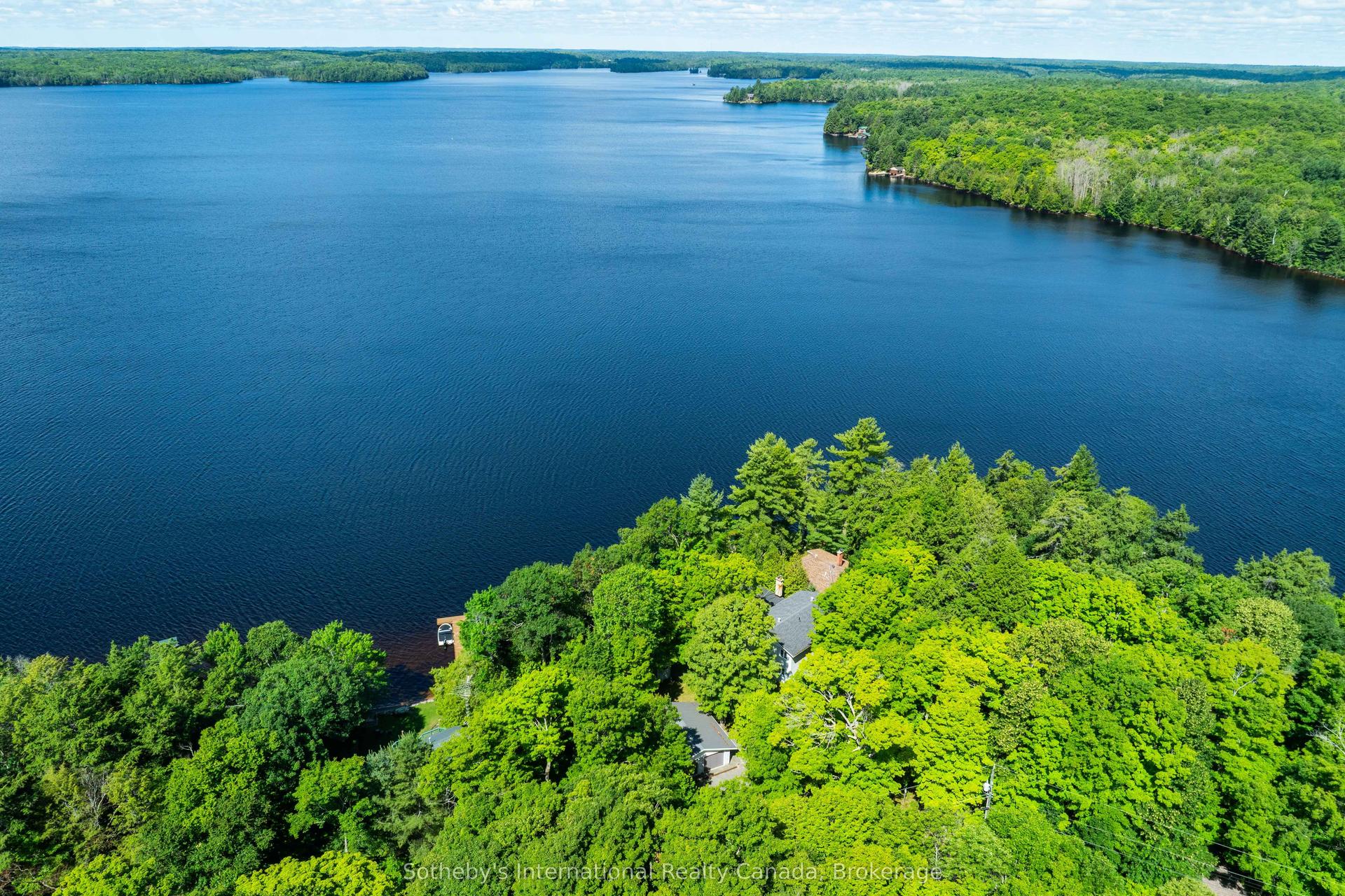 326 CHIKOPI Road, Magnetawan — Detached for sale, photo 1