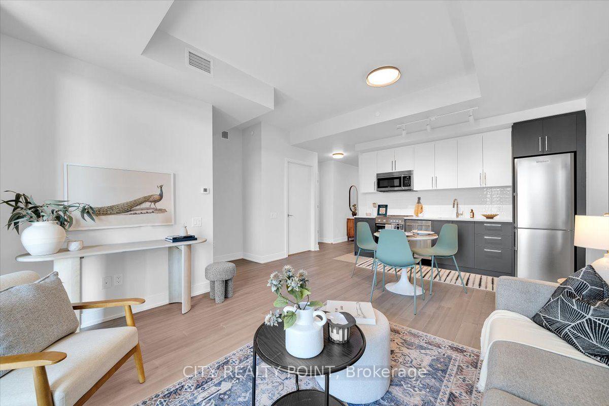 664 Spadina Avenue 910 #910 — photo 1