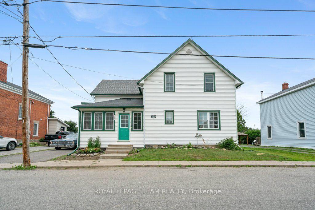 506 Victoria Street, North Dundas — Detached for sale, photo 1