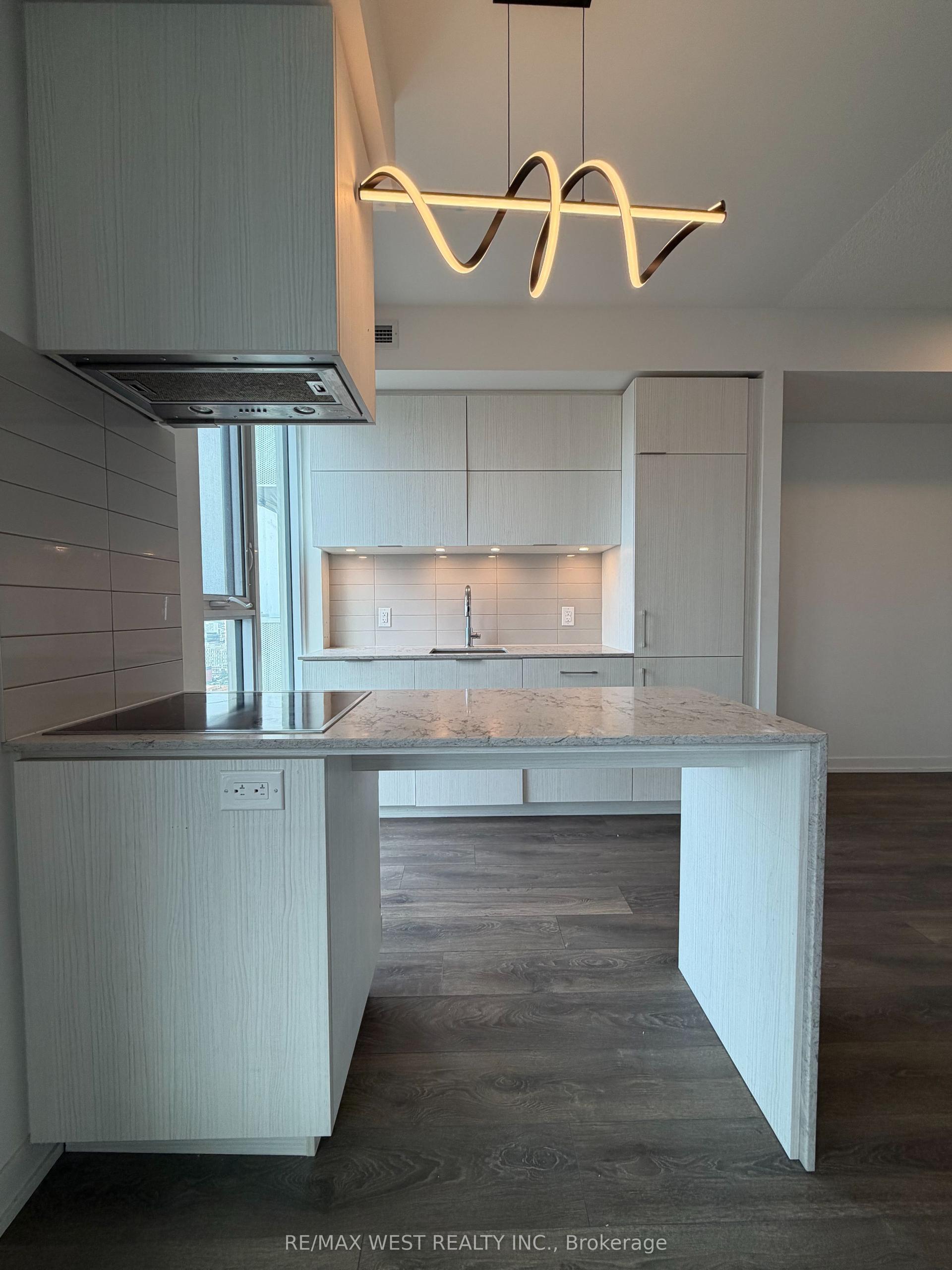20 Richardson Street 3309 #3309, Toronto — Condo for lease, photo 1