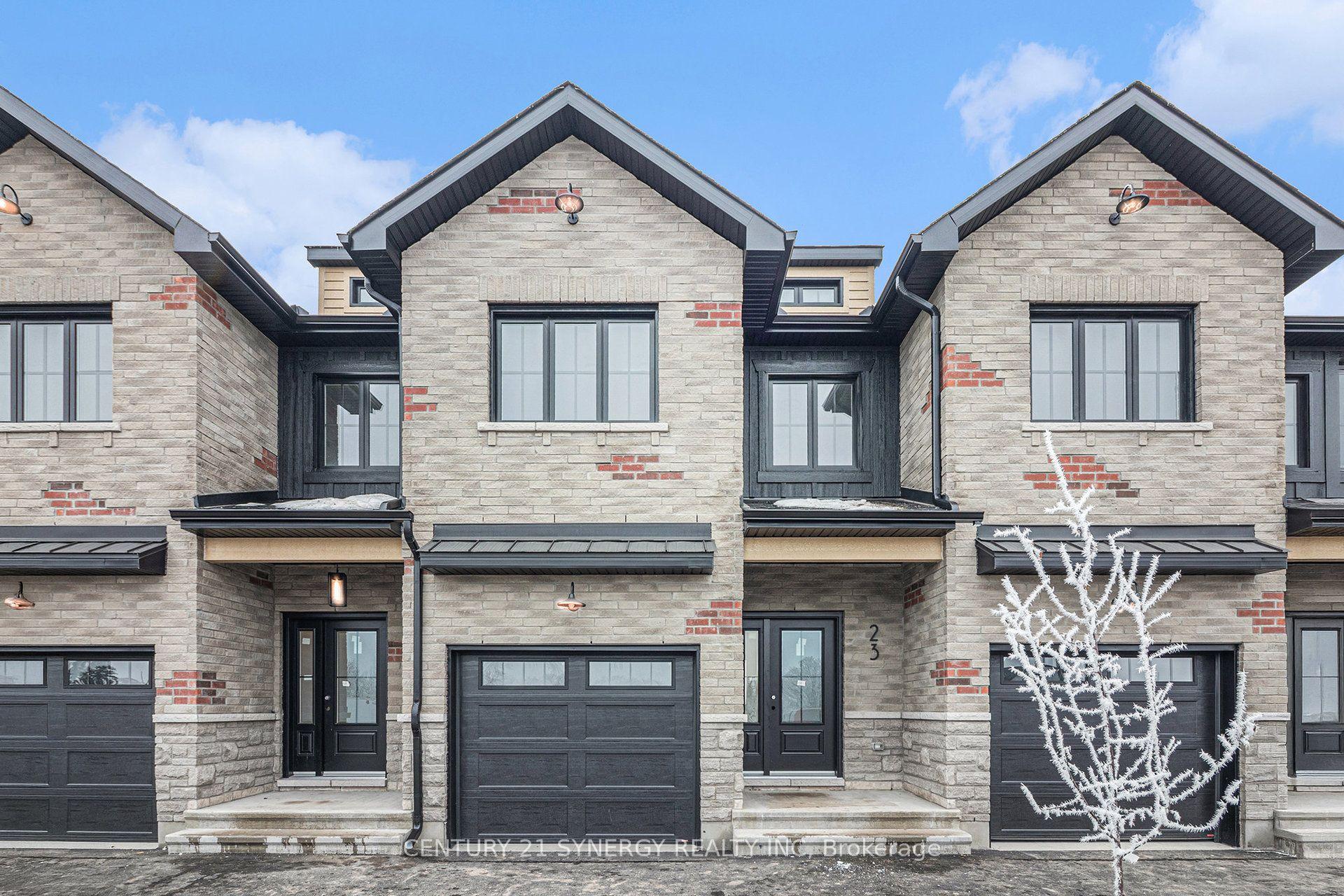 31 Helen Street, North Stormont — Townhouse for sale, photo 1