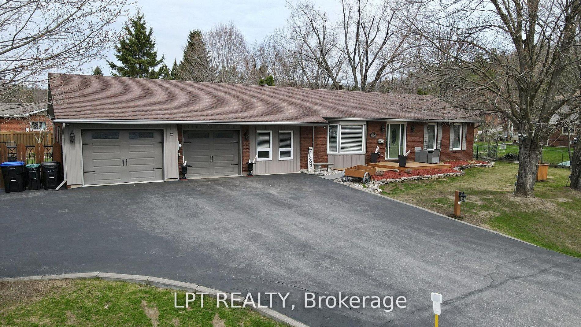 34 Cedar Creek Road, Springwater — Detached for sale, photo 1