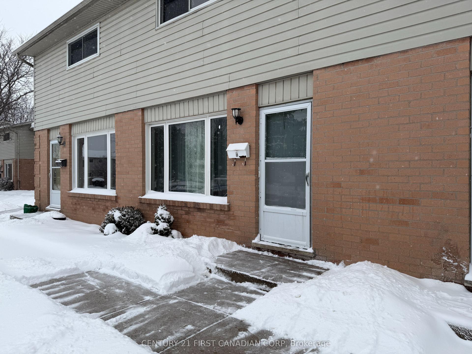 45 Gatewood Place 8 #8 — photo 1