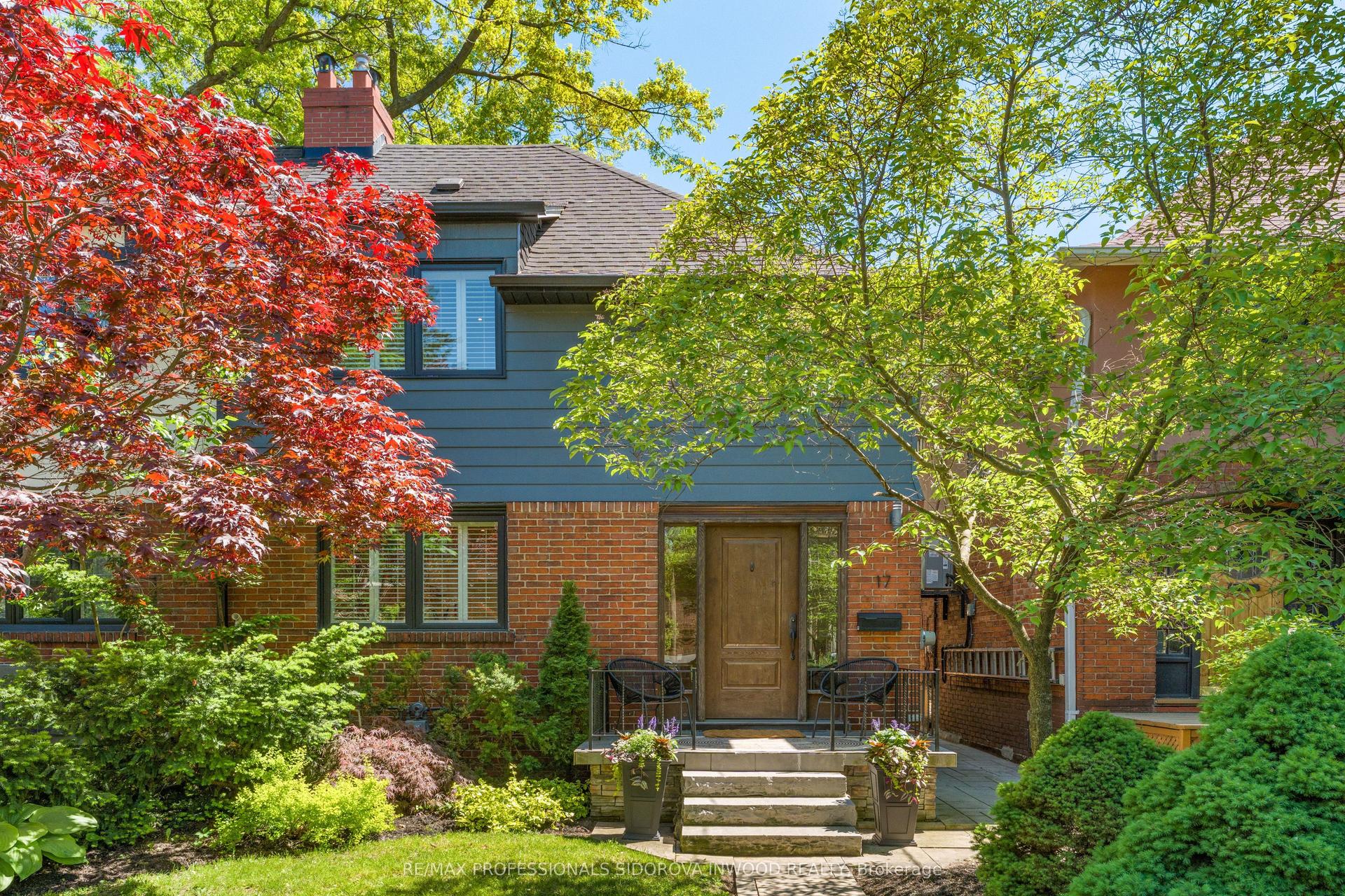 17 Lincoln Avenue — photo 1