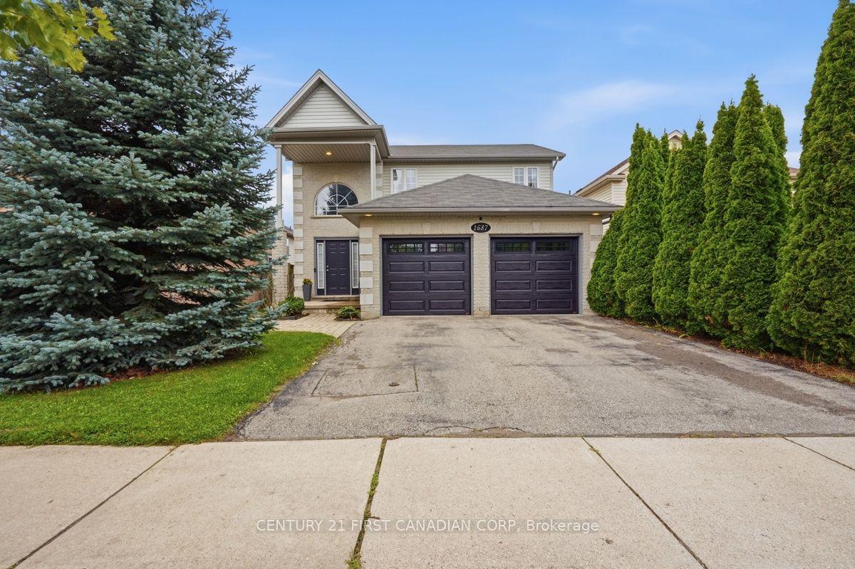 1687 Coronation Drive, London North — Detached for sale, photo 1