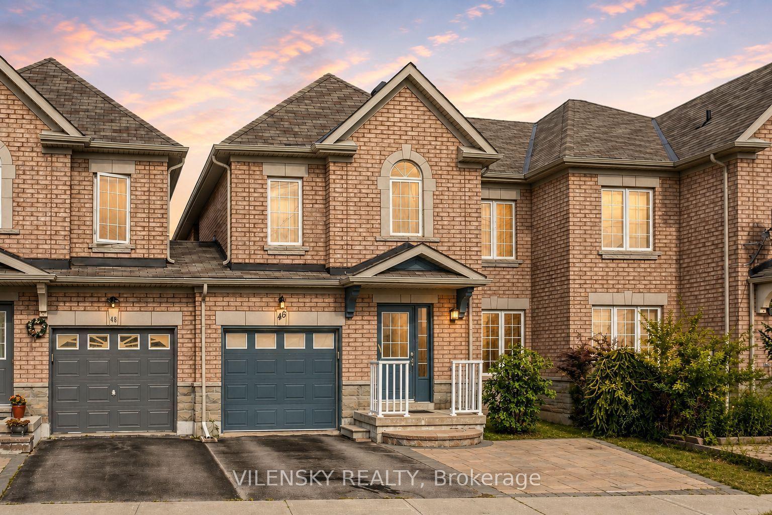 46 Westcliffe Crescent, Richmond Hill — Townhouse for sale, photo 1