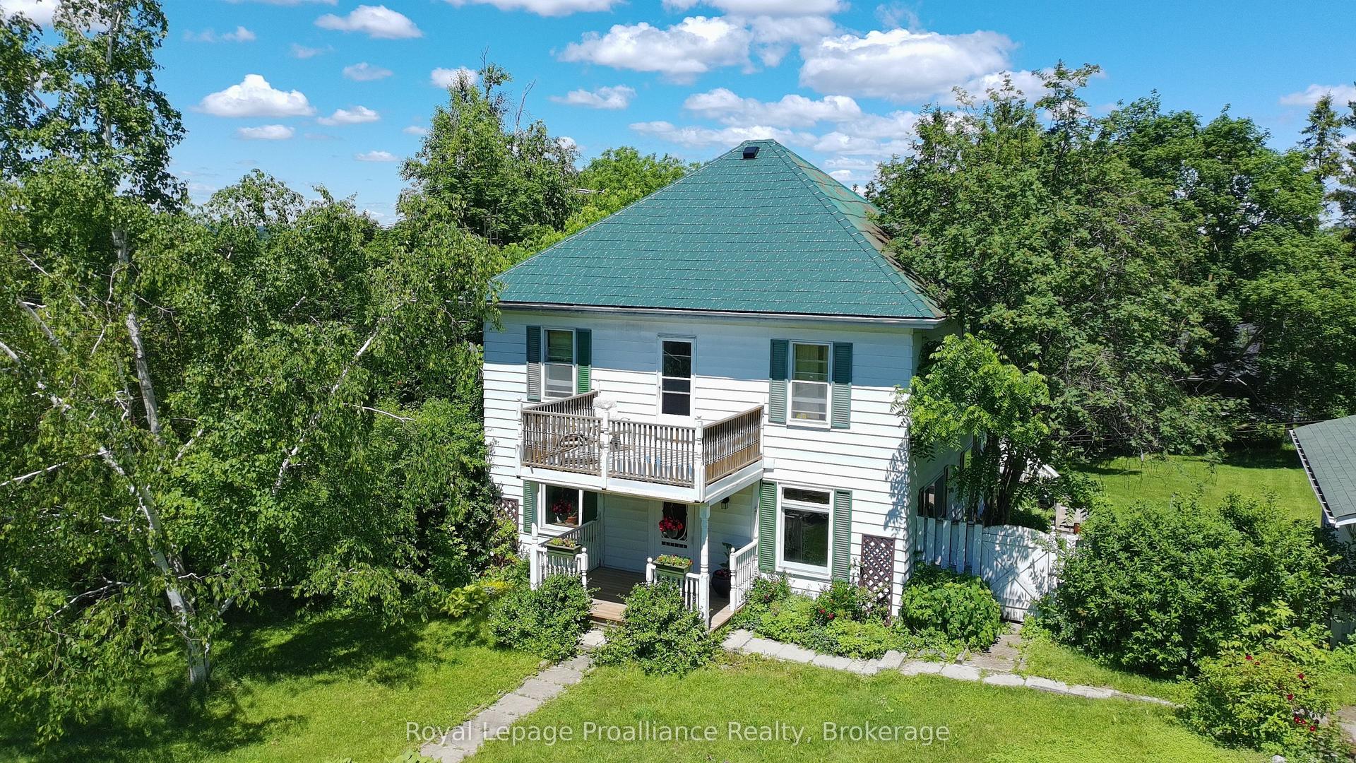 14 County Rd 2 Road, Otonabee-South Monaghan — Detached for sale, photo 1