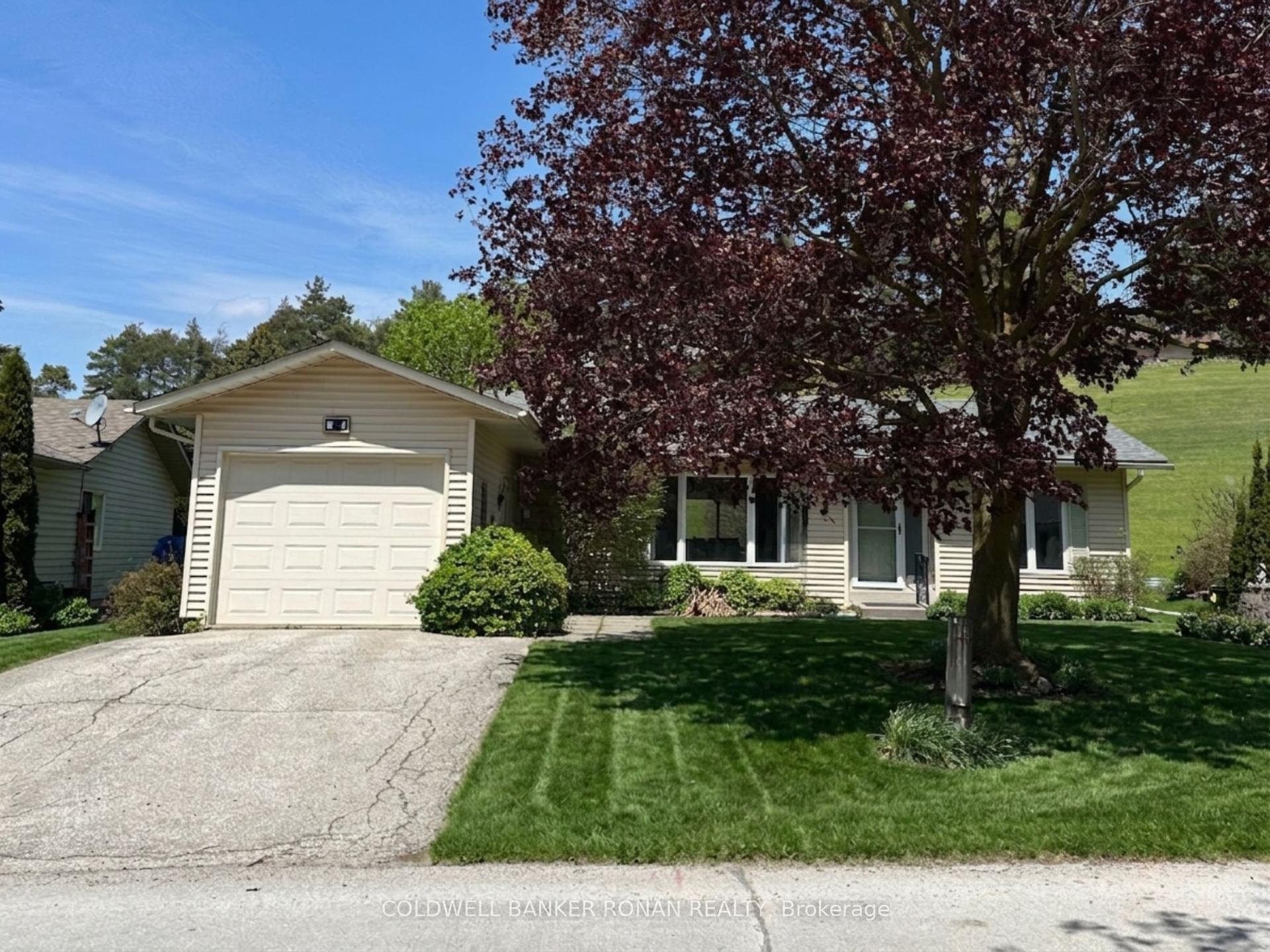 4 Tecumseth Pines Drive, New Tecumseth — Detached for sale, photo 1