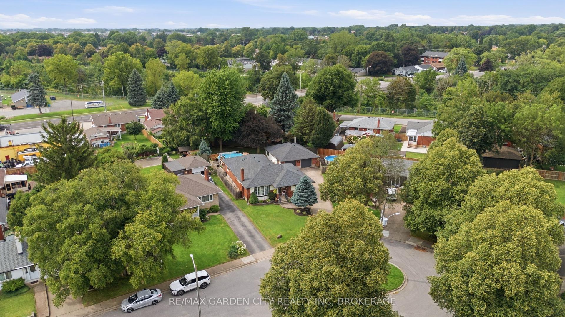 4993 RENDALL Crescent, Niagara Falls — Detached for sale, photo 1