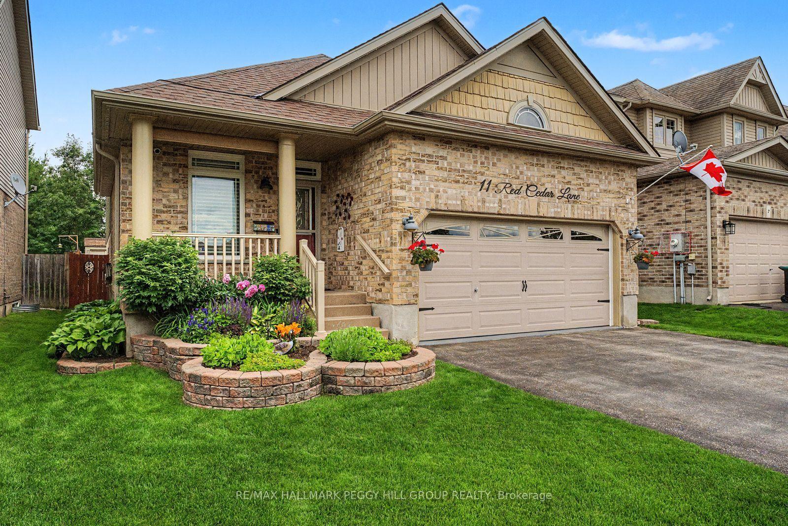 11 Red Cedar Lane — photo 1