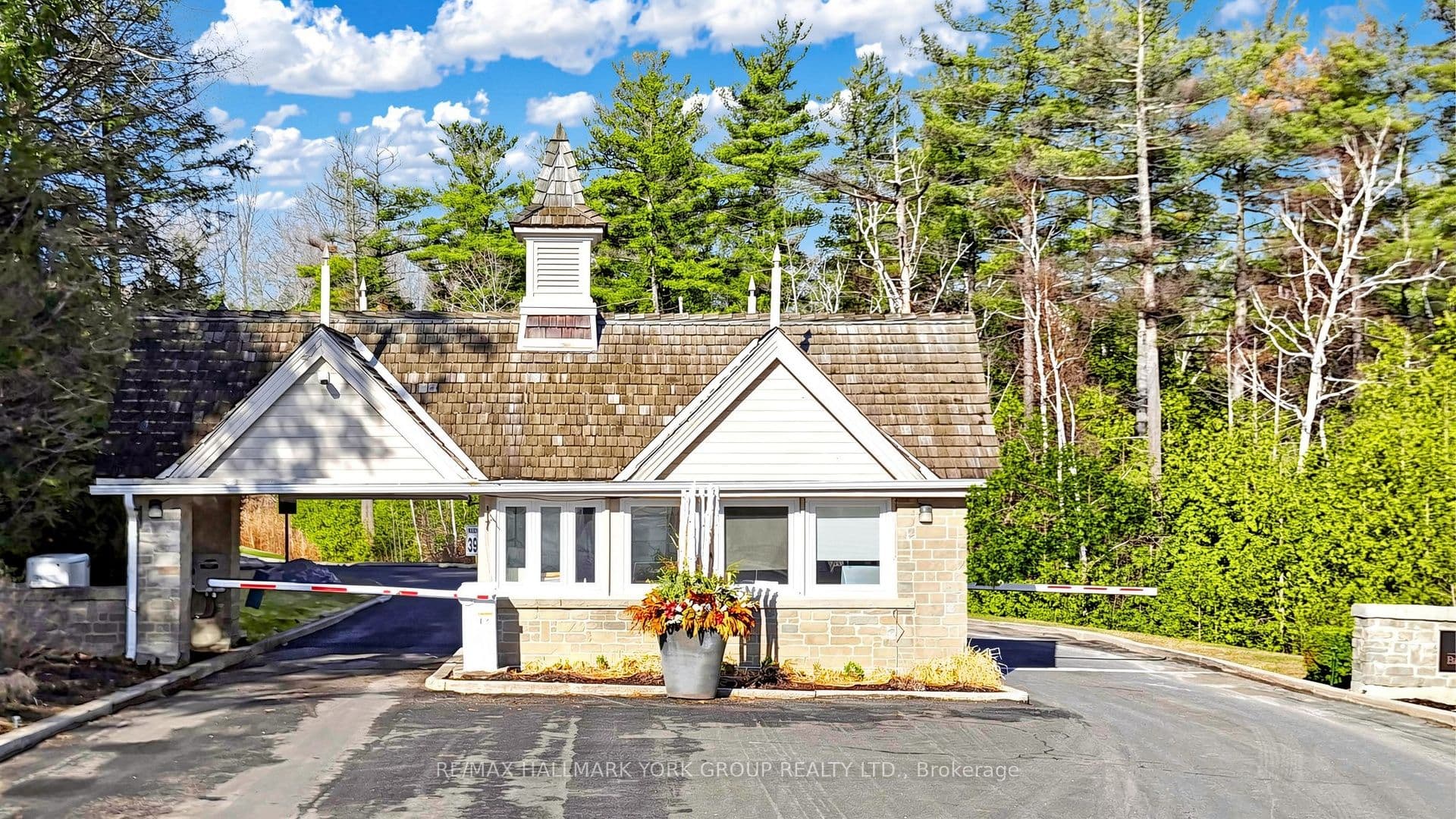 225 Meadow Lark Lane 57 #57 — photo 1