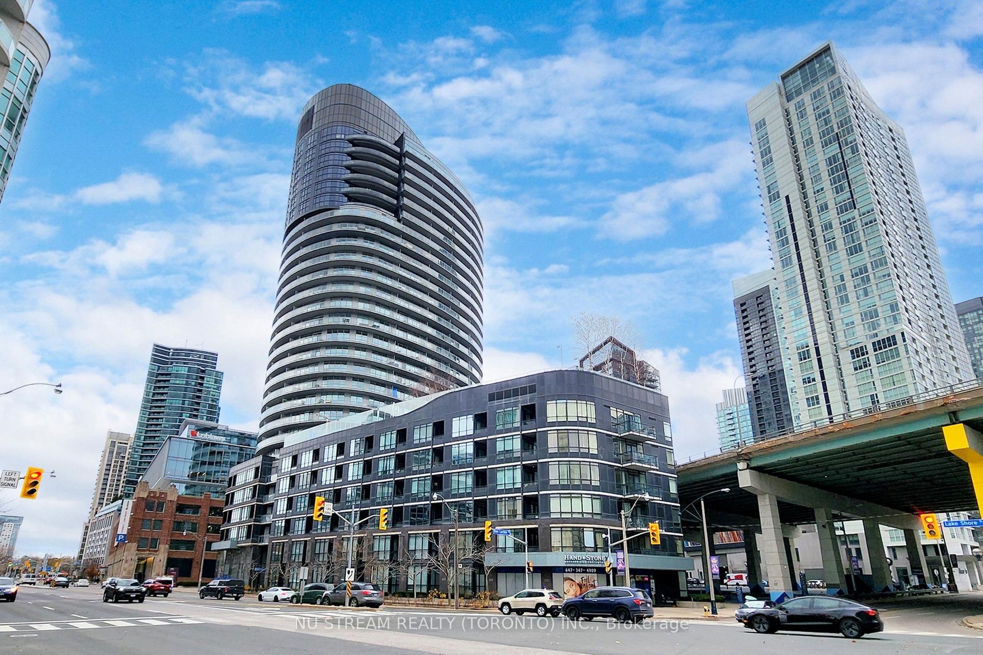 38 Dan Leckie Way 2010 #2010 — photo 1