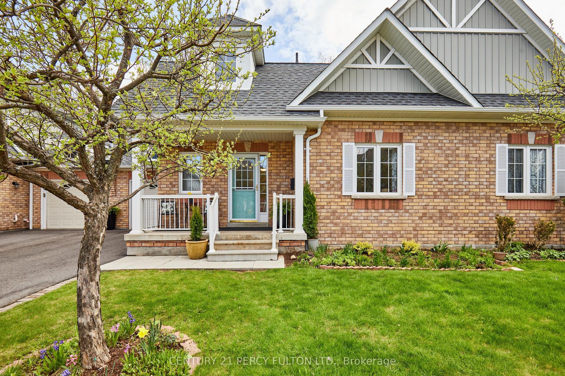 7 Gidley Lane G7 #G7, Ajax — Condo Town for lease, photo 1