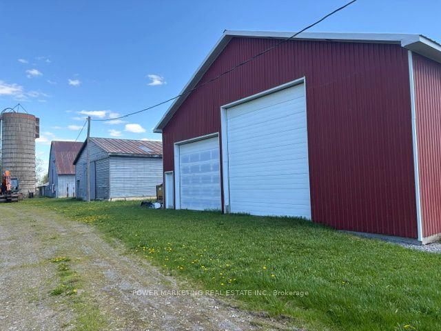 955 ST GUILLAUME Road — photo 1