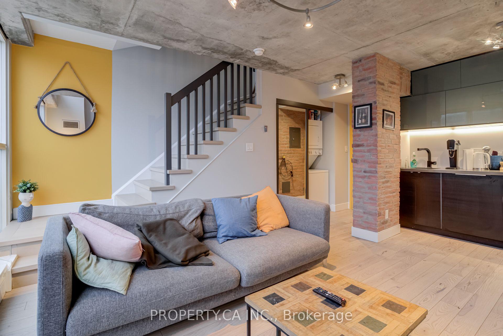 1029 King Street W 1011 #1011 — photo 1