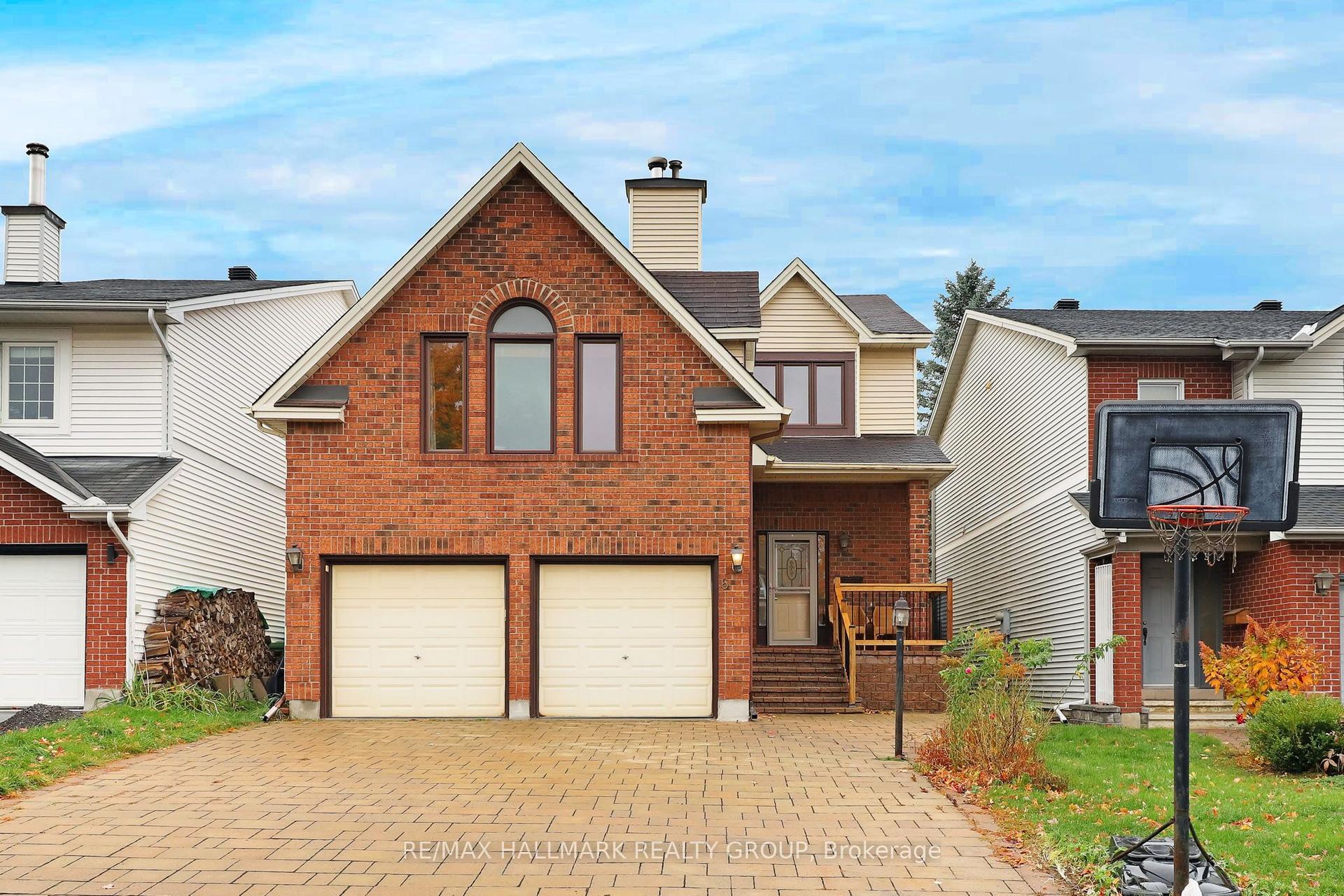 6 Robina Avenue — photo 1