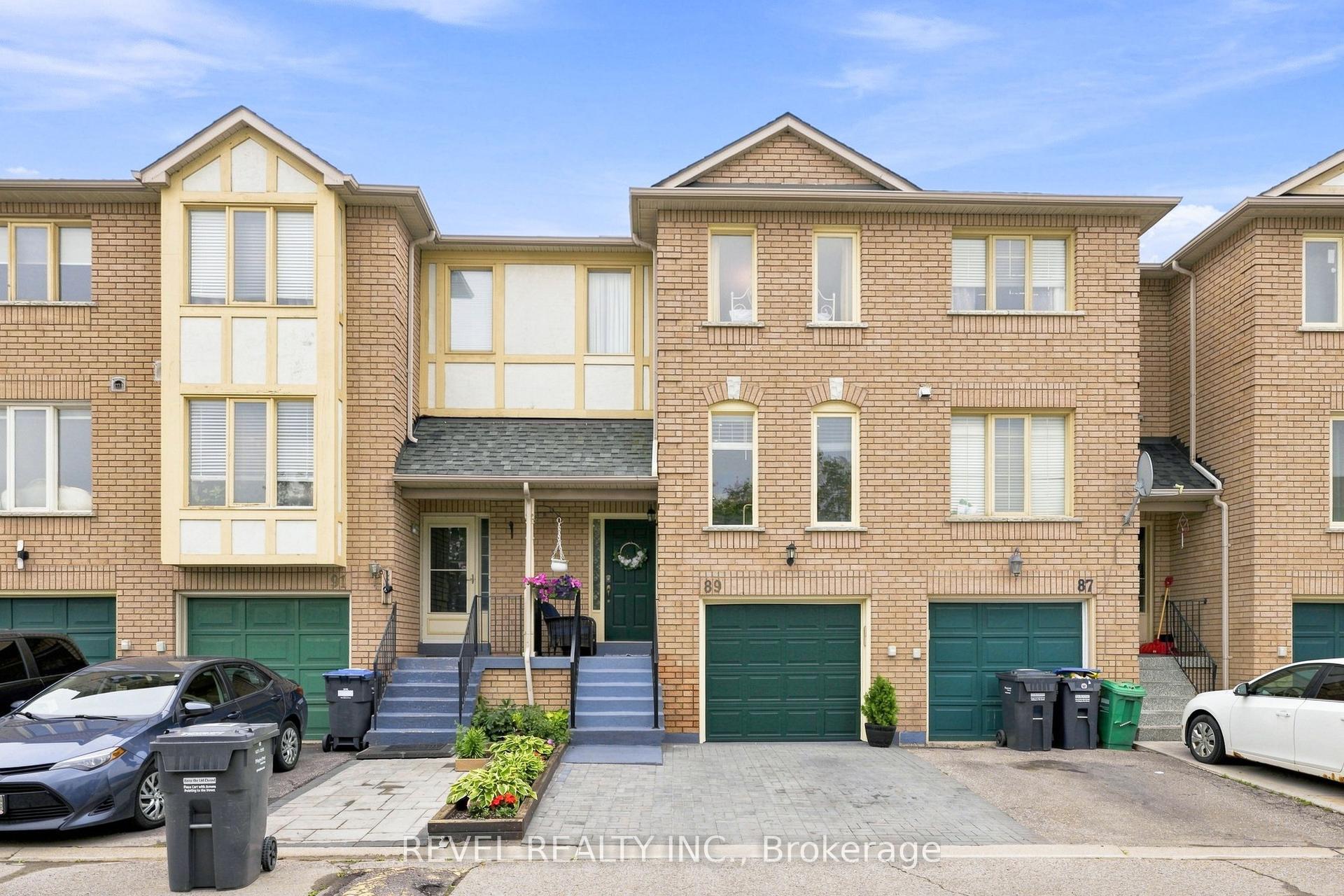 2 Sir Lou Drive 89 #89, Brampton — Condo Town for sale, photo 1