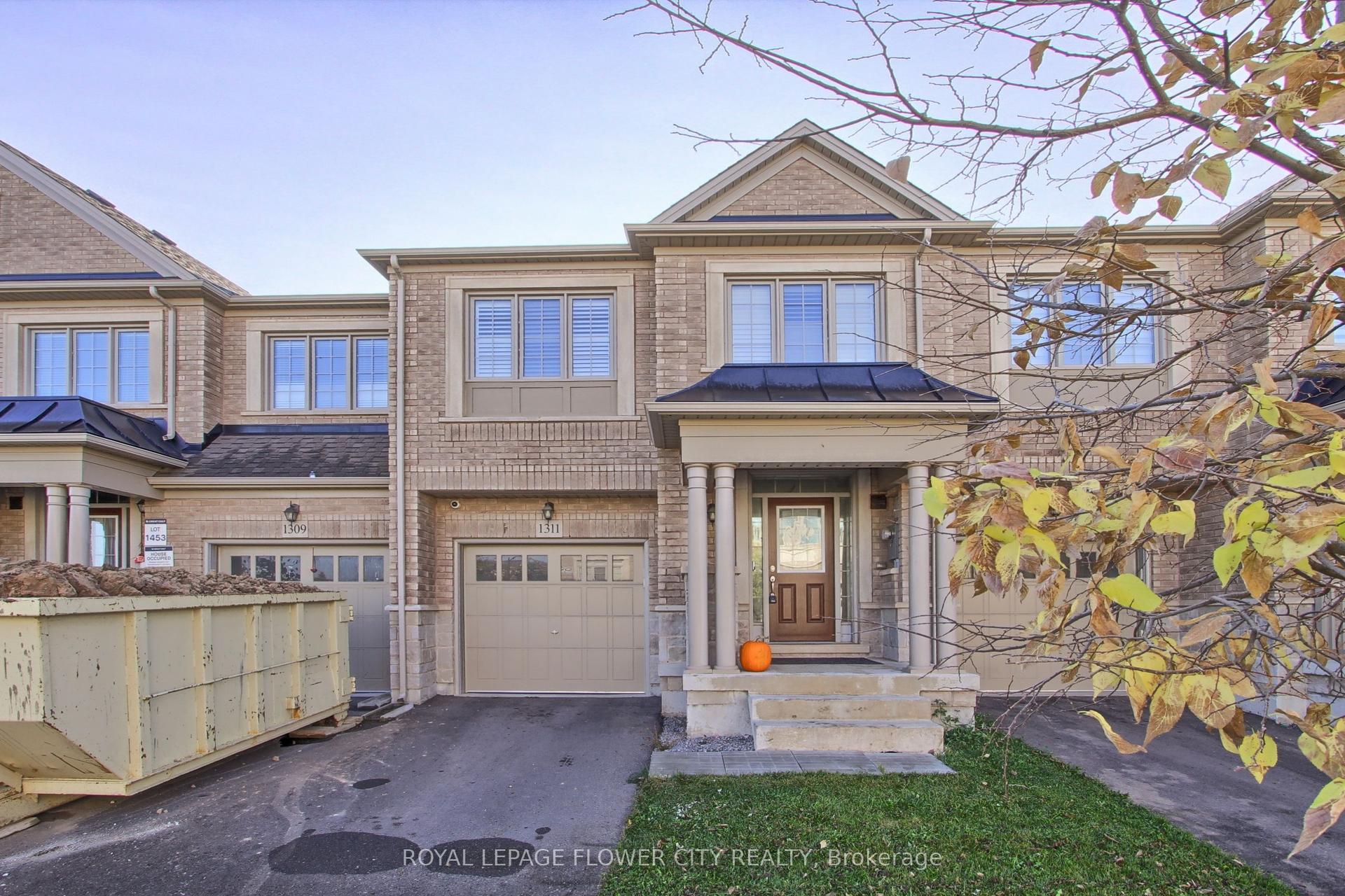 1311 Restivo Lane, Milton — Townhouse for lease, photo 1