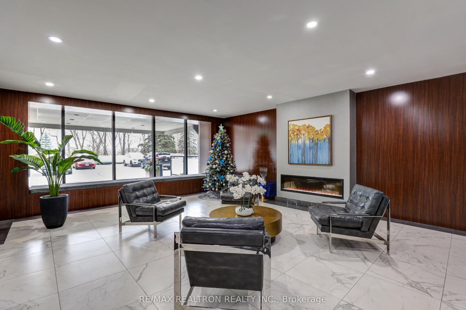 60 Inverlochy Boulevard 709 #709, Markham — Condo for sale, photo 1
