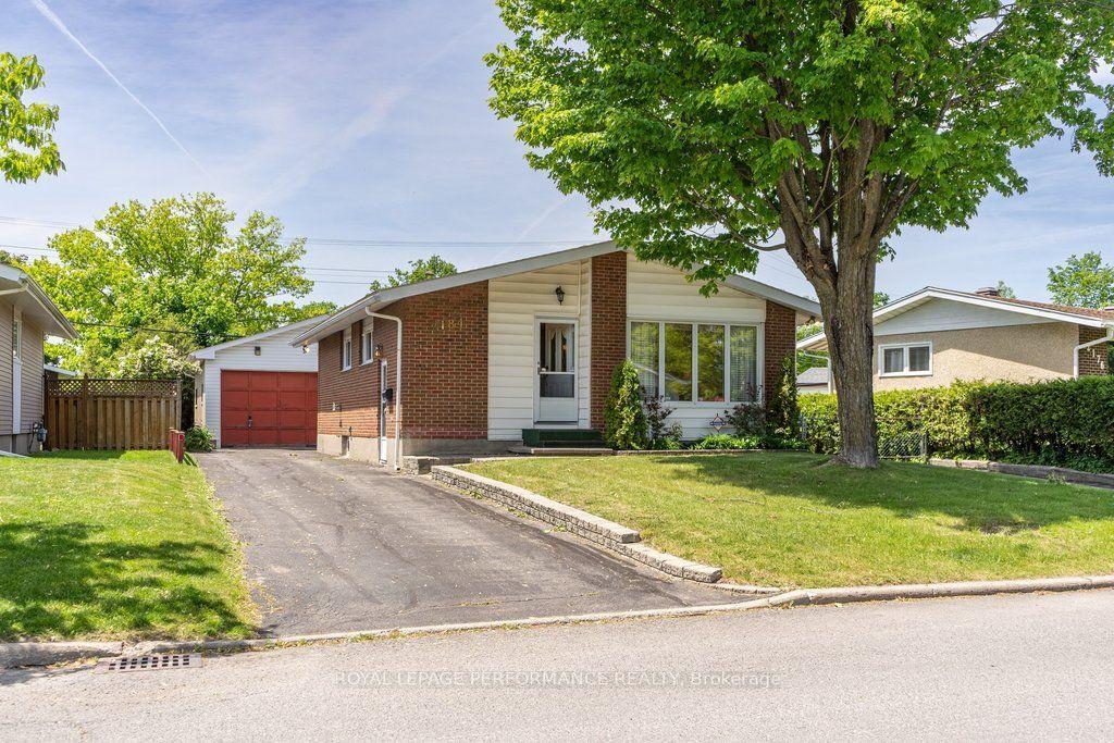 2184 W Melfort Street, Elmvale Acres and Area — Detached for sale, photo 1