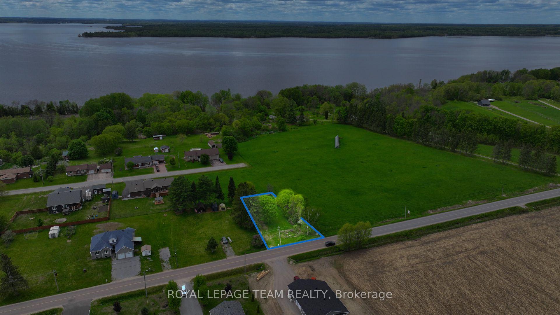 47 RAPID Road, Whitewater Region — Land for sale, photo 1