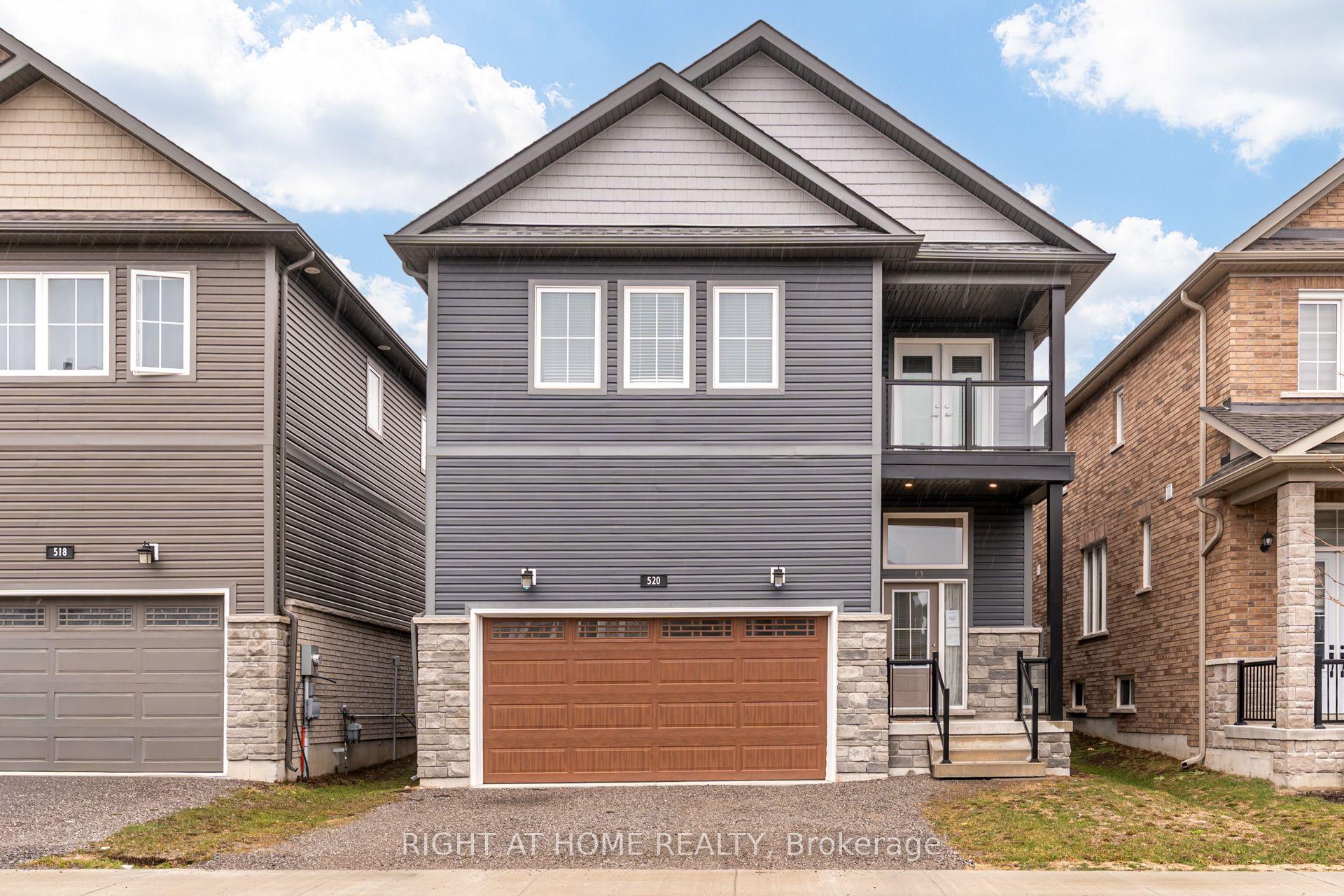 520 CLAYTON Avenue — photo 1
