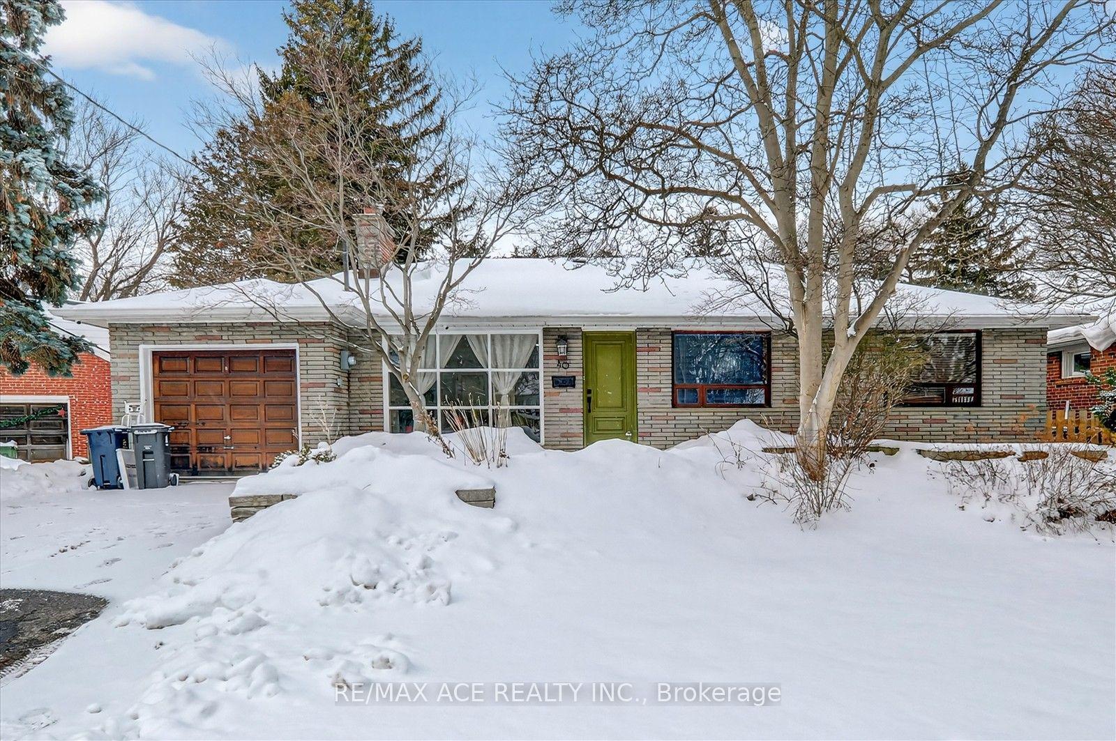 40 Brinloor Boulevard Bsmt #Bsmt, Toronto — Detached for lease, photo 1