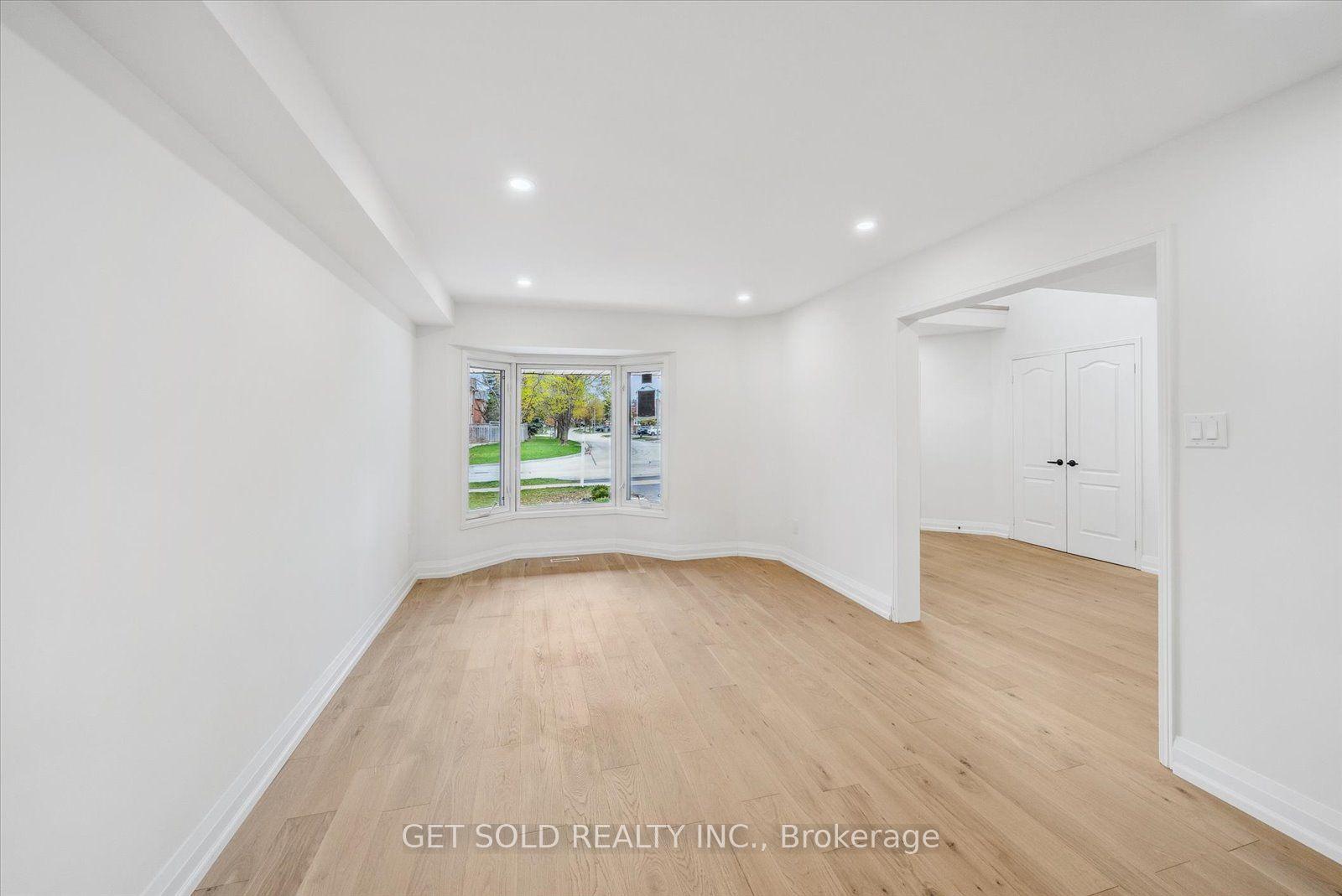 27 Edenbridge Drive — photo 5