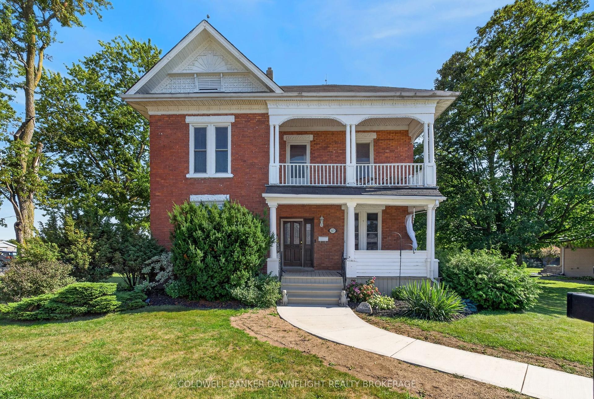 117 Main Street E, South Huron — Detached for sale, photo 1
