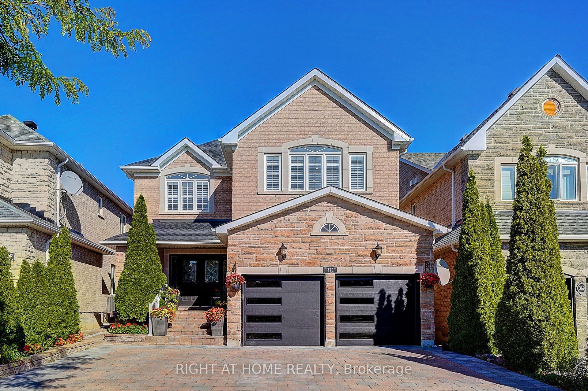 371 Redstone Road, Richmond Hill — Detached for sale, photo 1