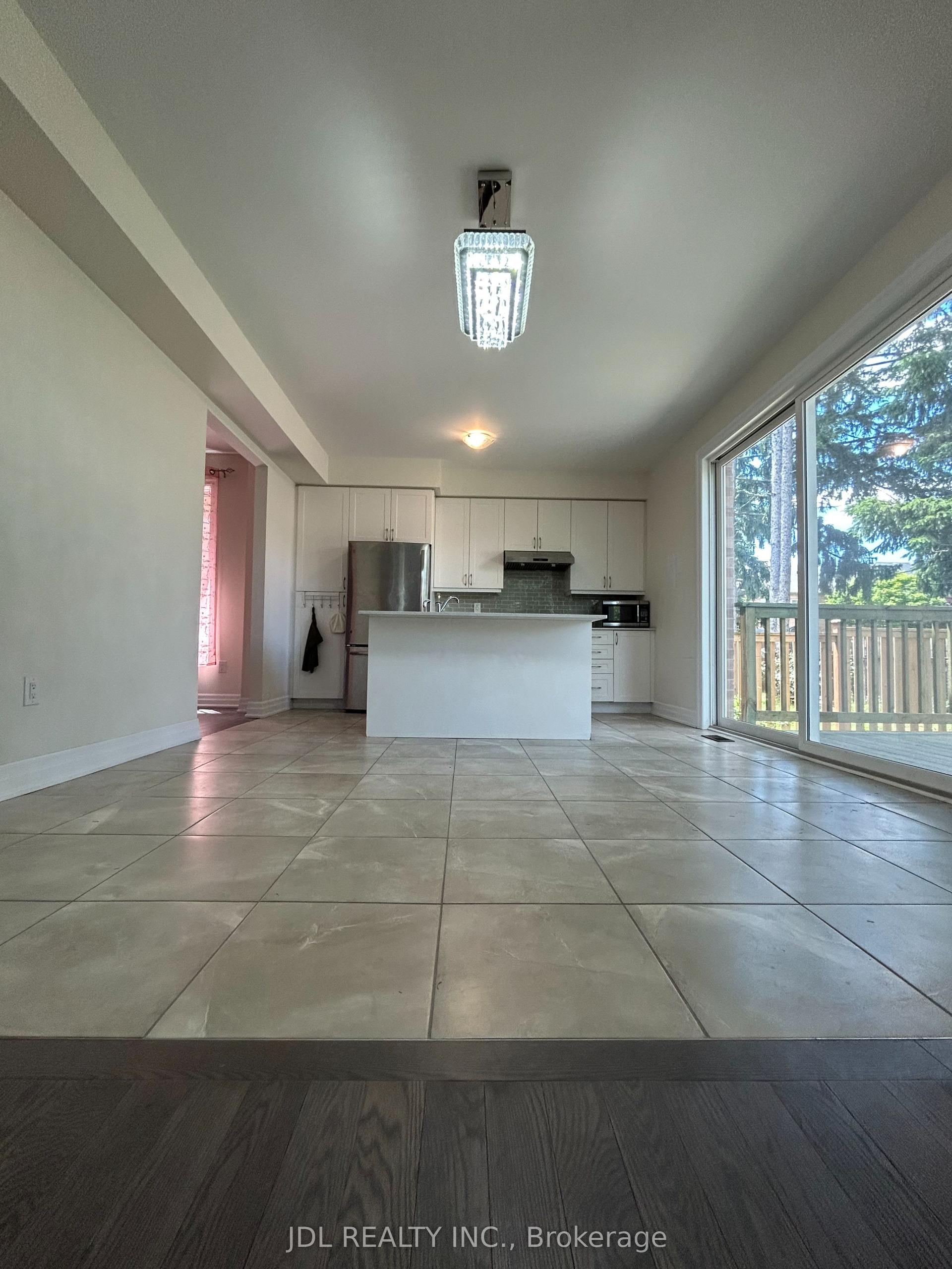 15 Wildflower Way Master Bedrooom 2nd Floor #Master Bedrooom 2nd Floor, Toronto — Detached for lease, photo 1