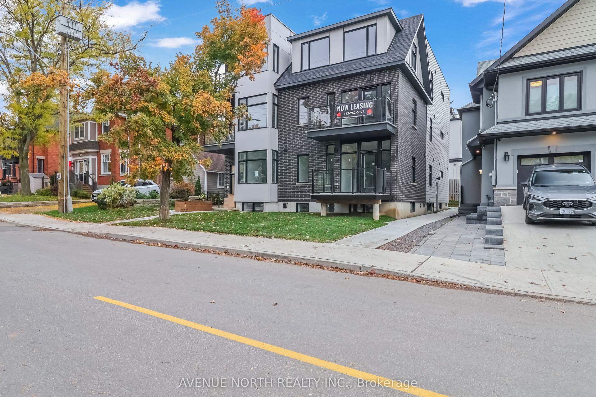 436 Athlone Avenue 201 #201, Westboro - Hampton Park — Multiplex for lease, photo 1