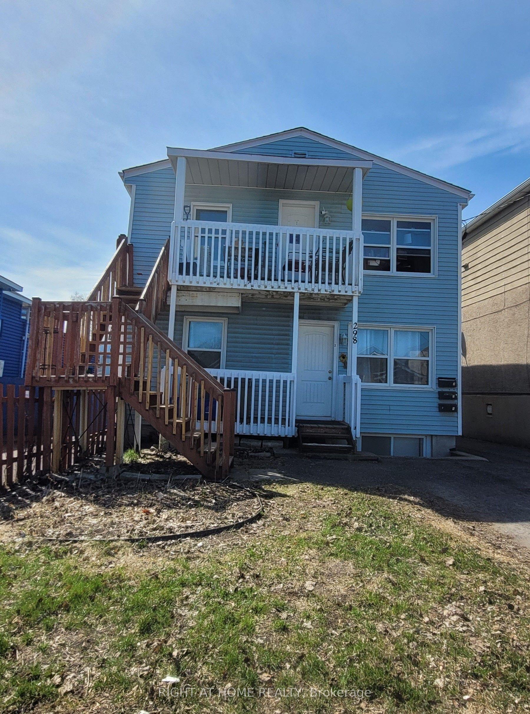 298 Montfort Street — photo 1