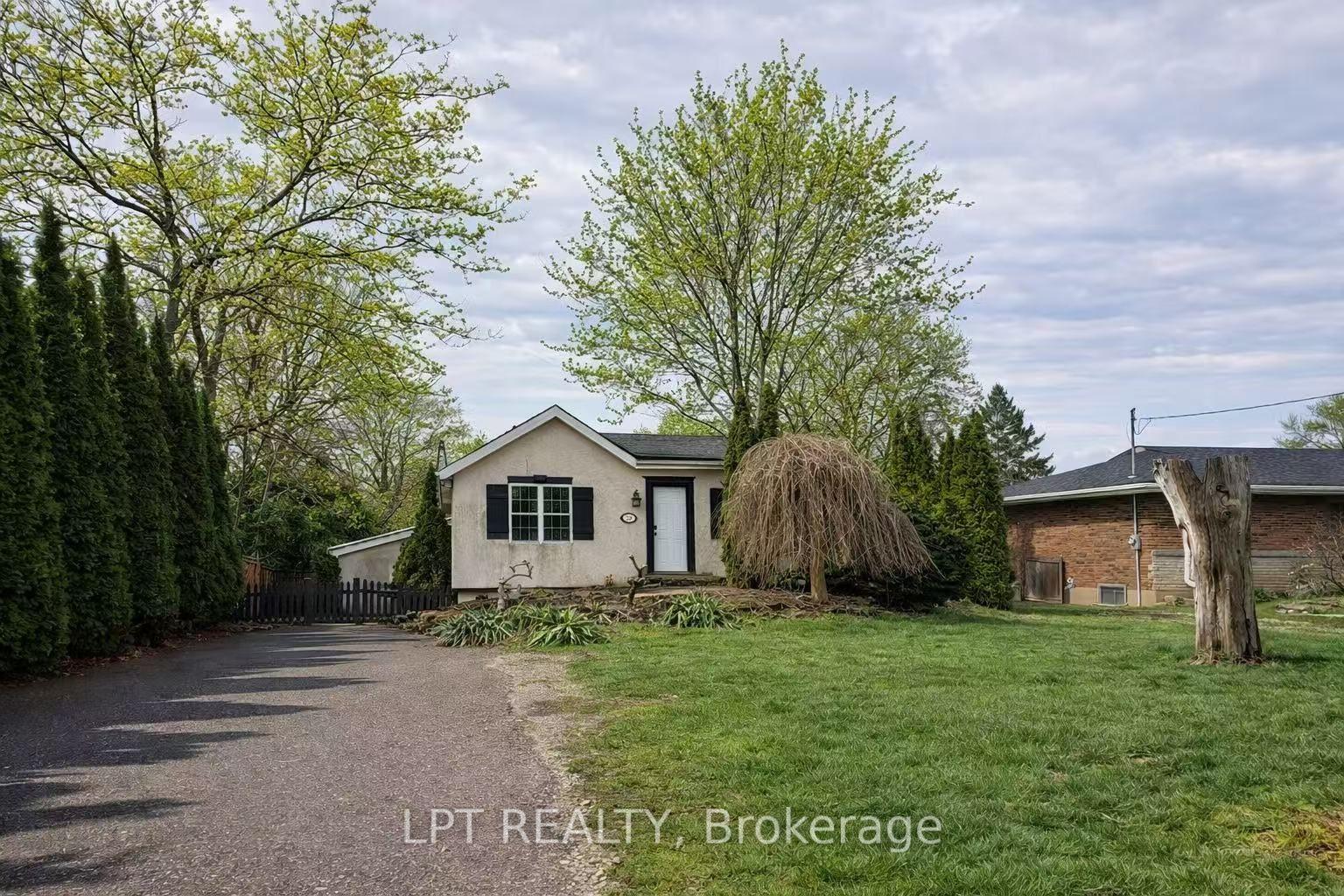 228 Pine Cove Road — photo 1