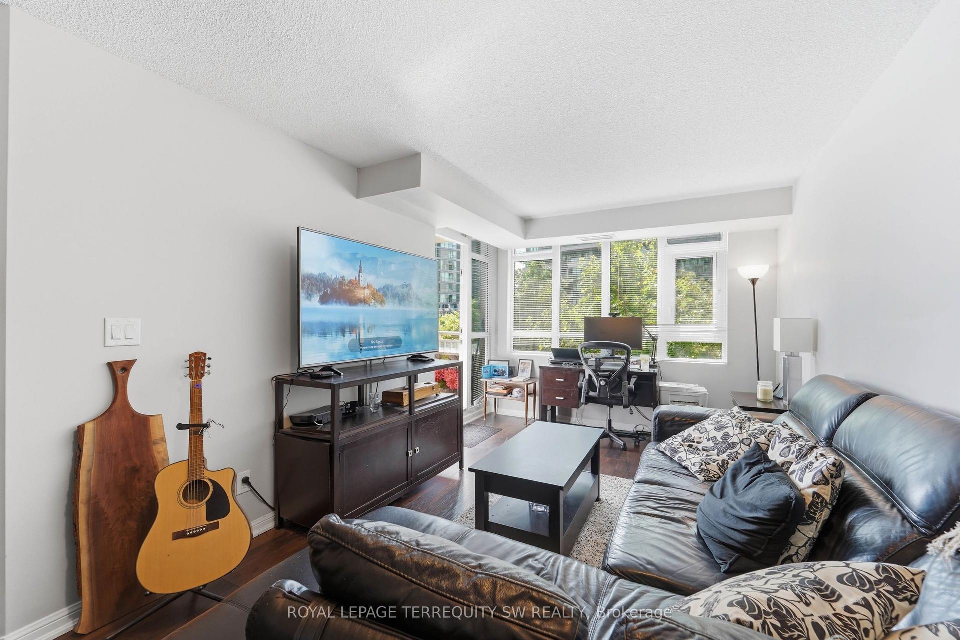 35 Bastion Street 513 #513, Toronto — Condo for lease, photo 1