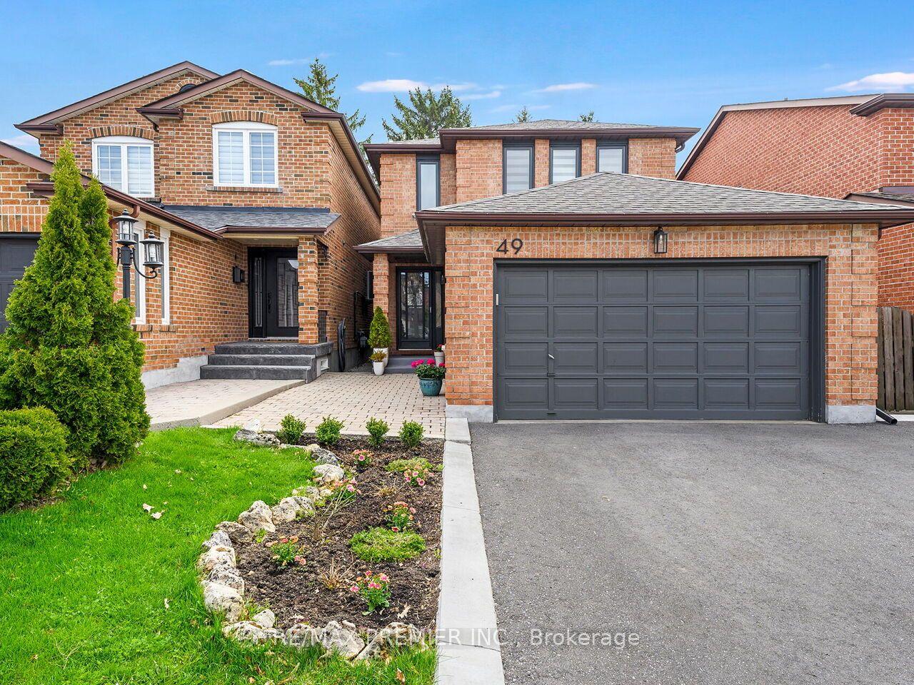 49 Twinberry Crescent — photo 1
