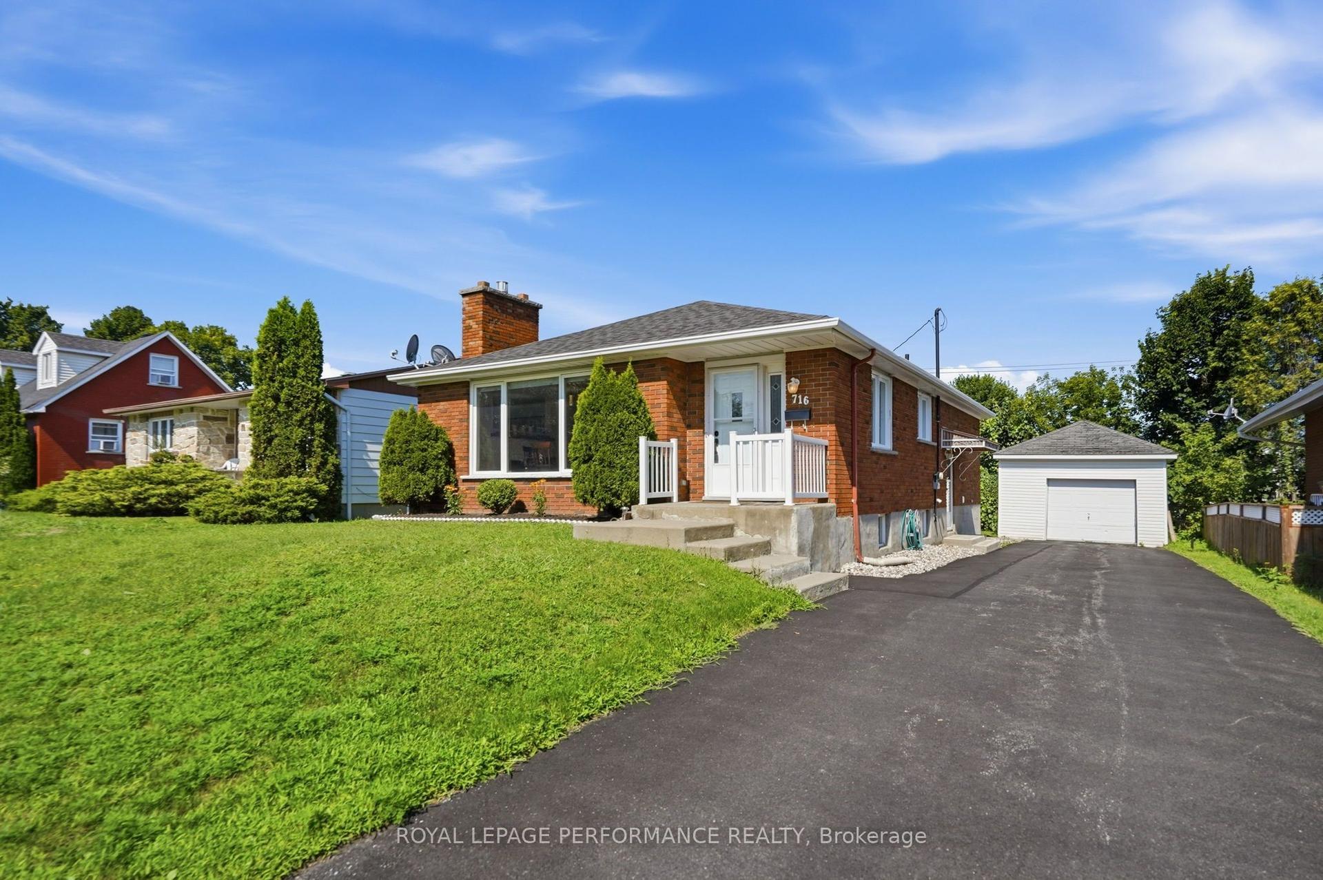 716 Cartier Boulevard, Hawkesbury — Detached for sale, photo 1