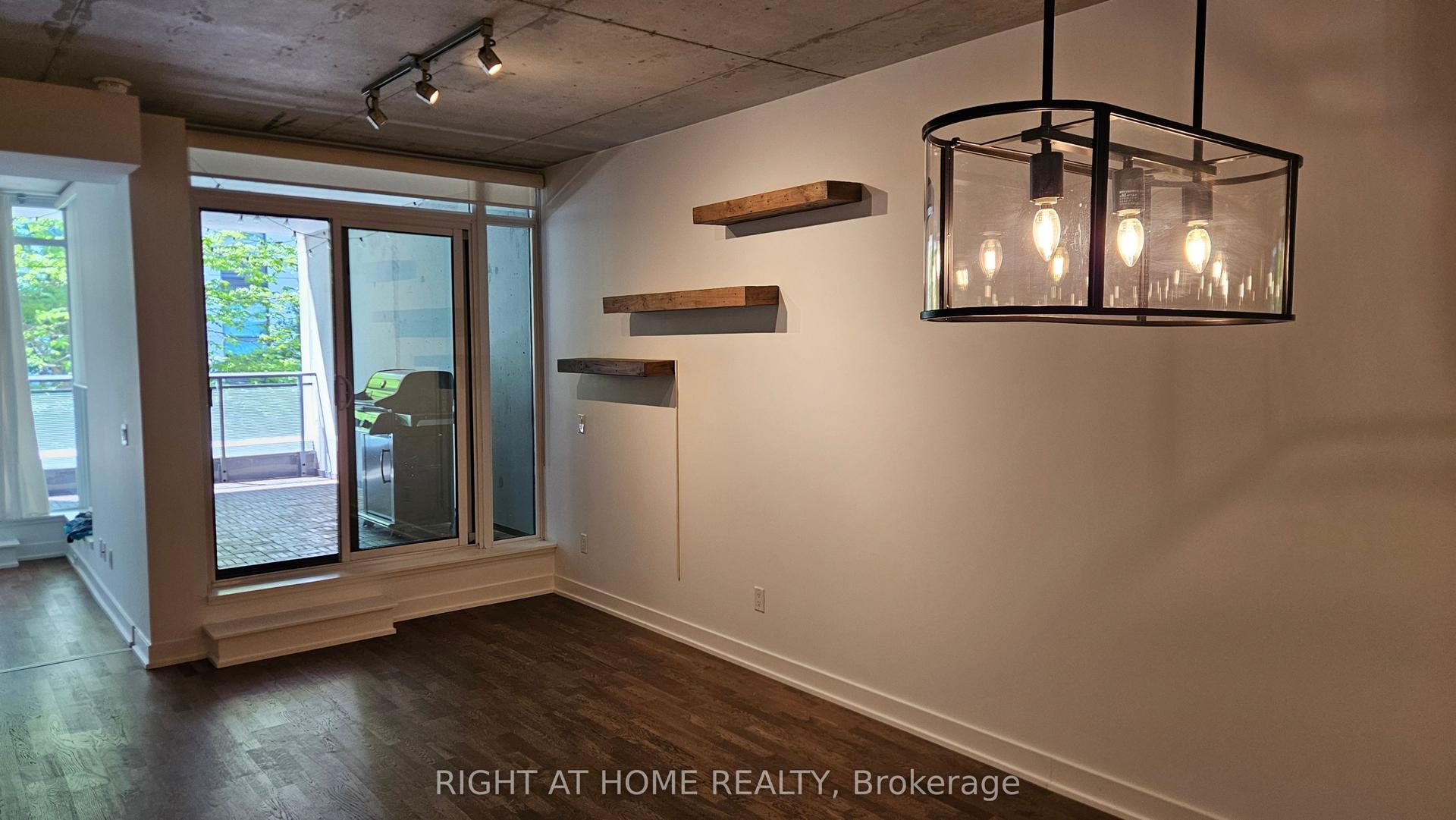 20 Gladstone Avenue 216 #216 — photo 1