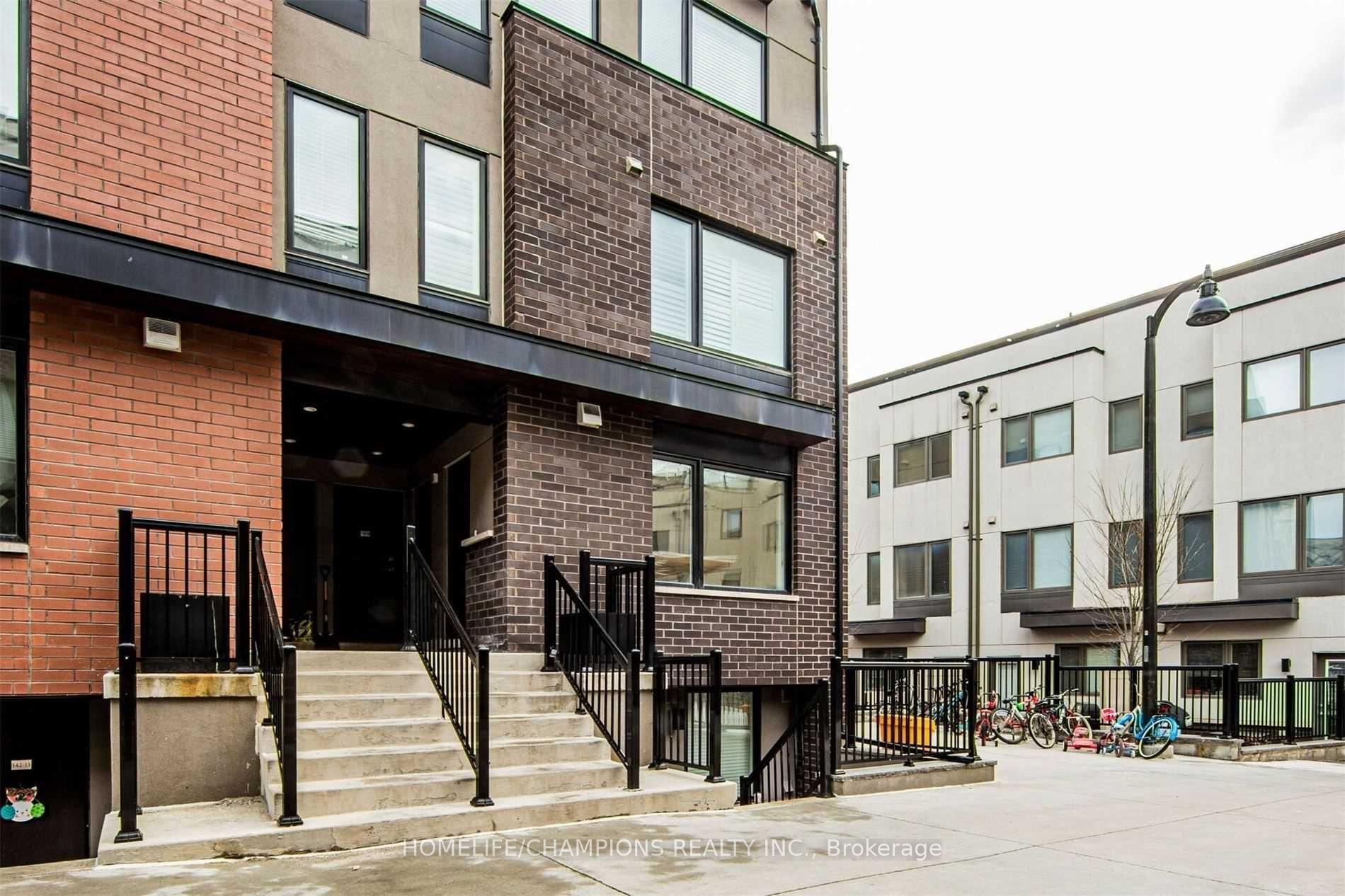 142 William Duncan Road 18 #18, Toronto — Condo Town for lease, photo 1