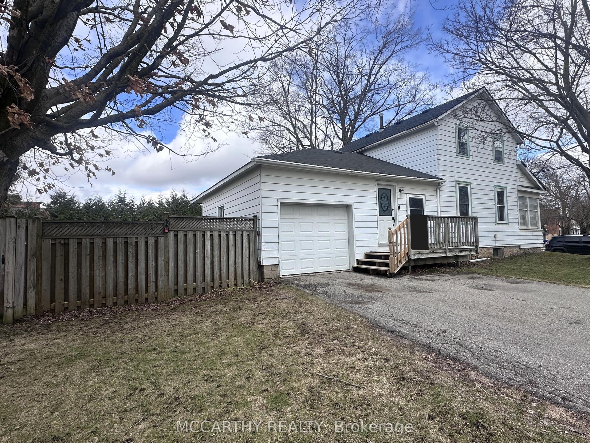 168 Victoria Street — photo 1