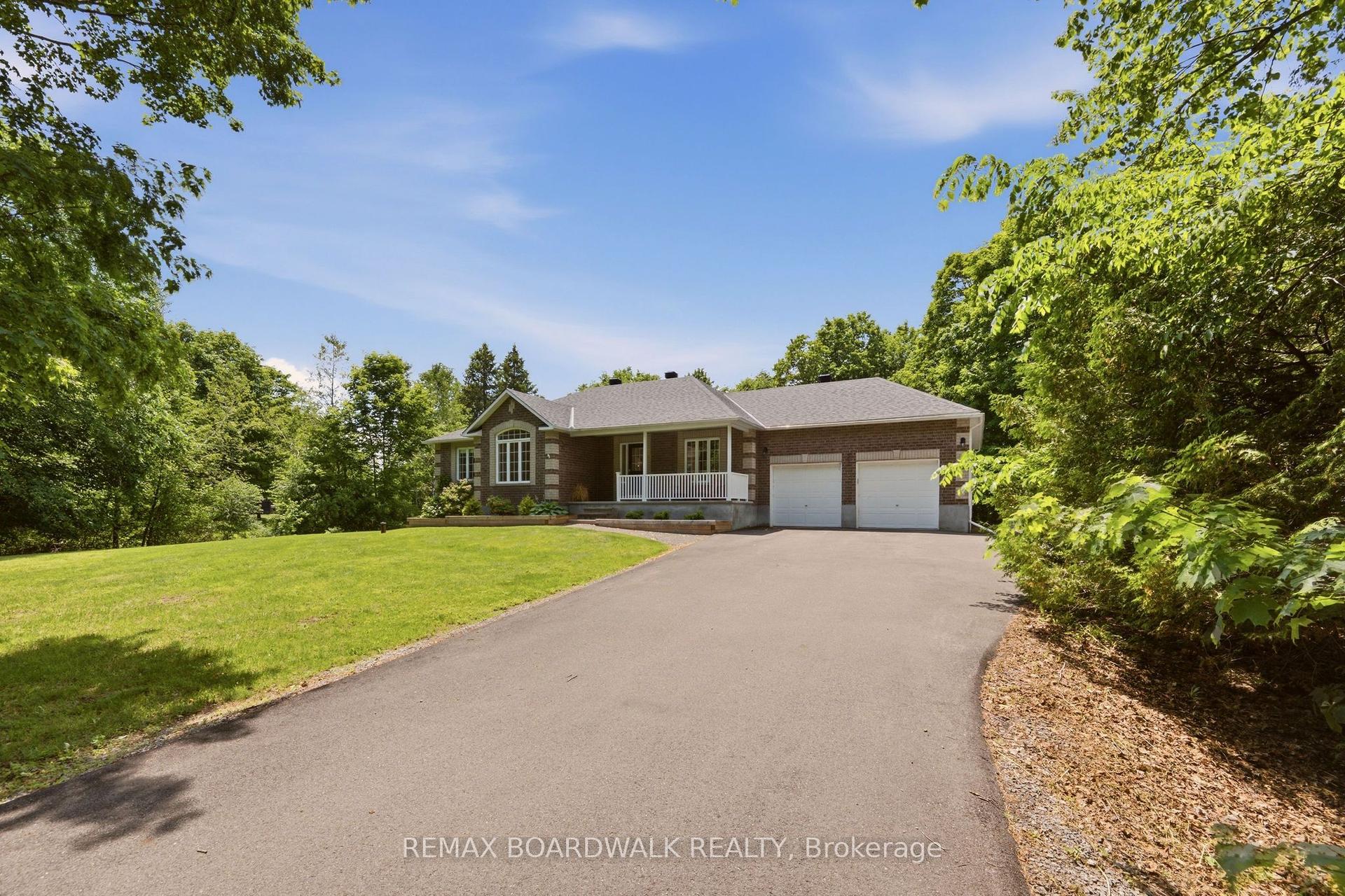 289 Timberwood Drive — photo 1
