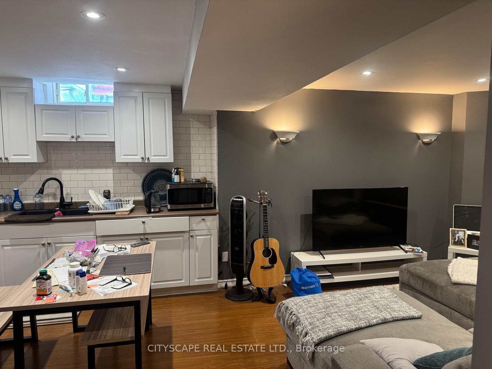 31 Dunlop Court Bsmnt #Bsmnt, Brampton — Detached for lease, photo 1