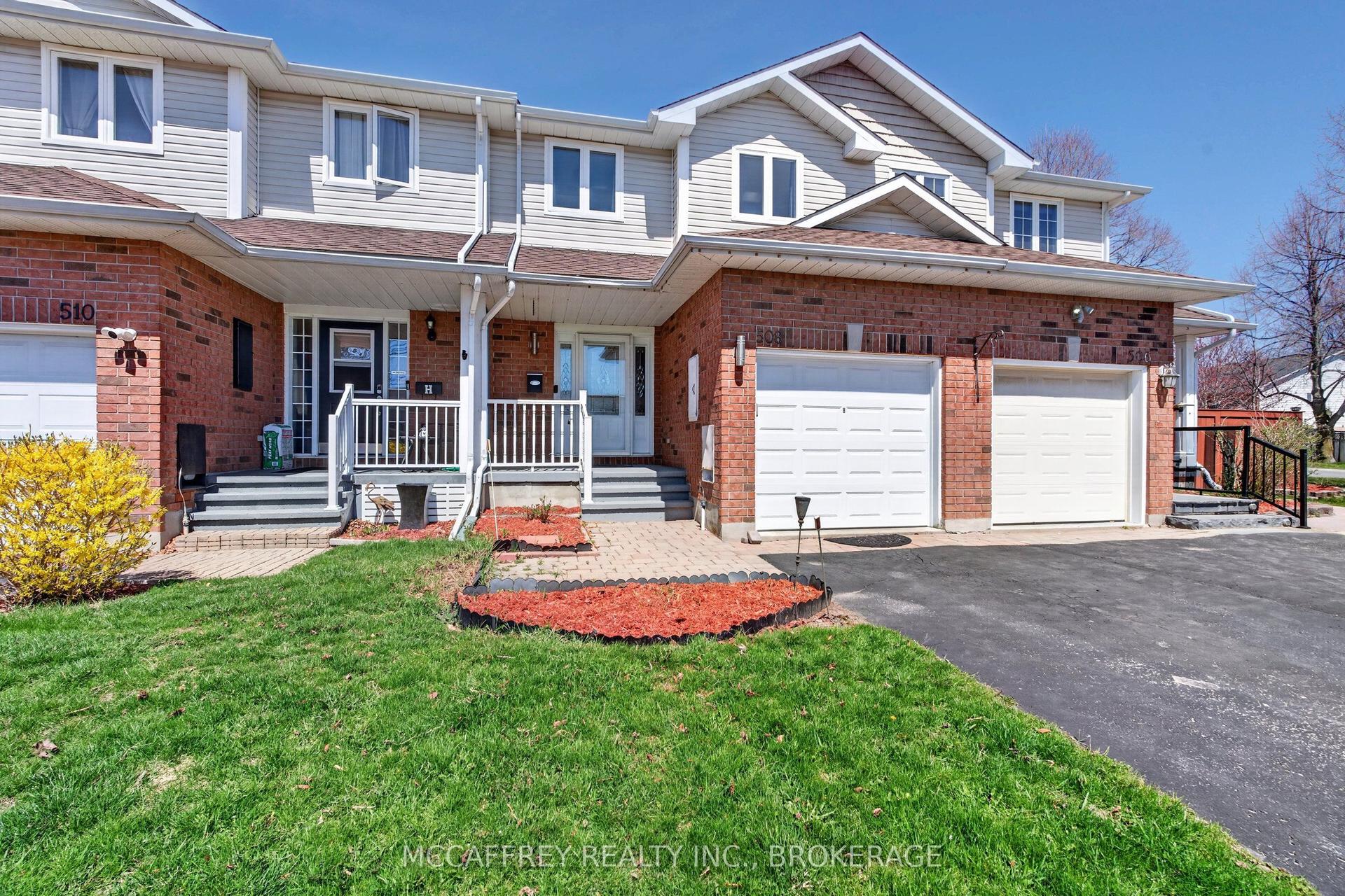 508 Farnham Court — photo 1