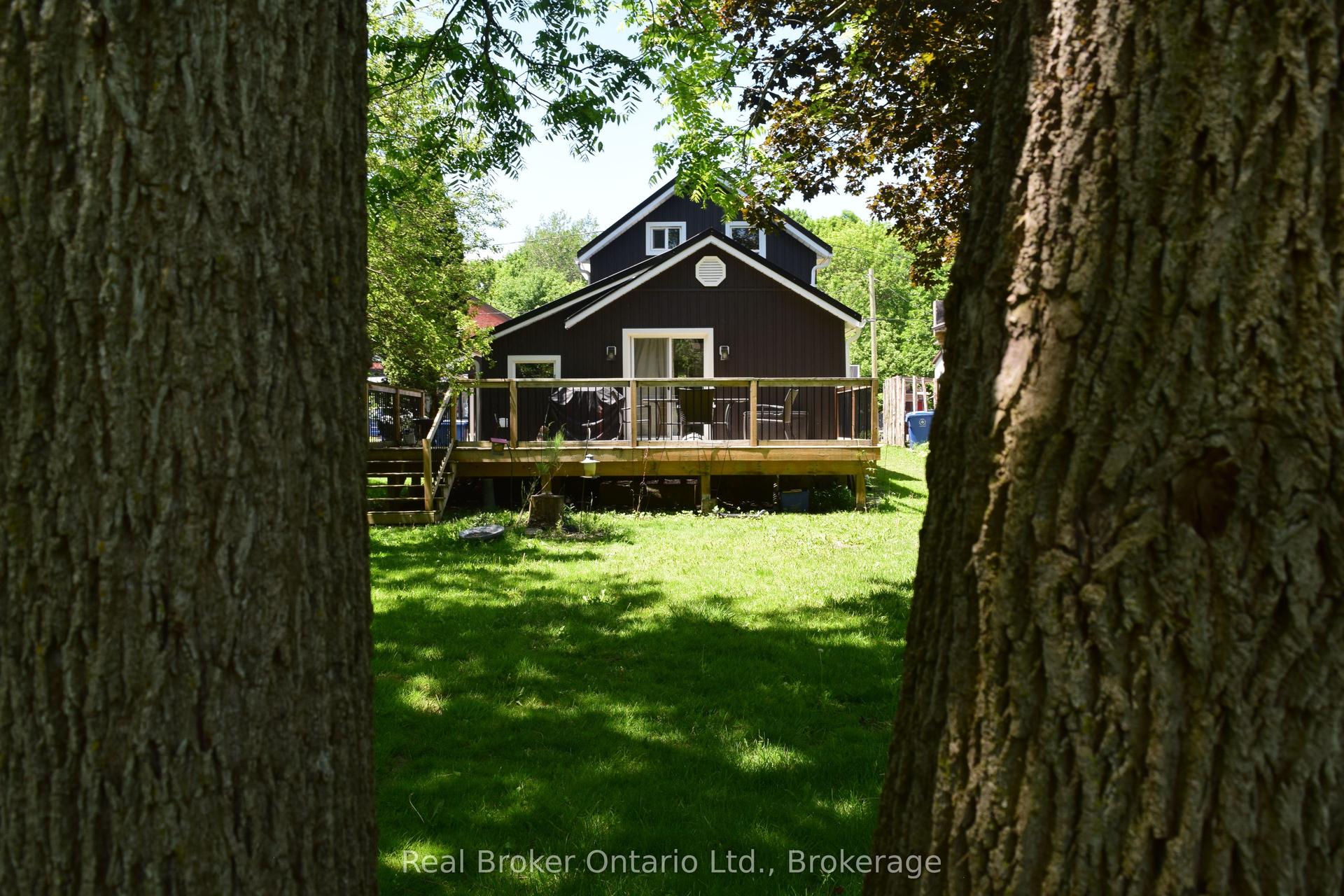 523 Mill Street — photo 1
