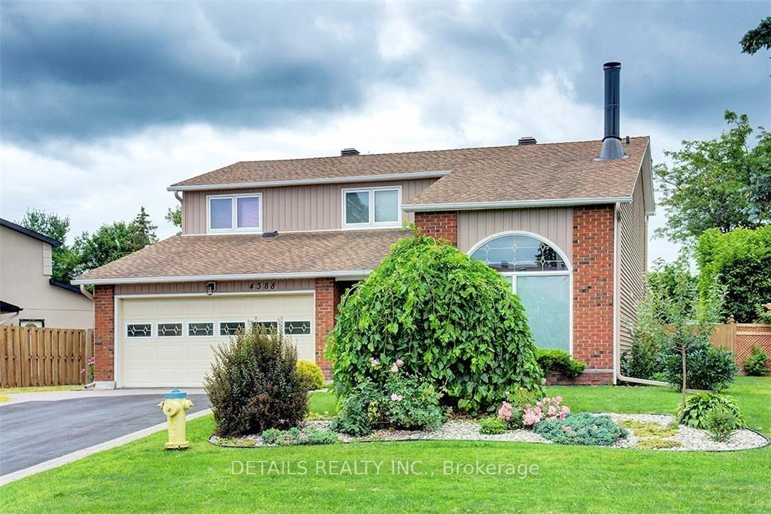 4388 Whittaker Crescent — photo 1