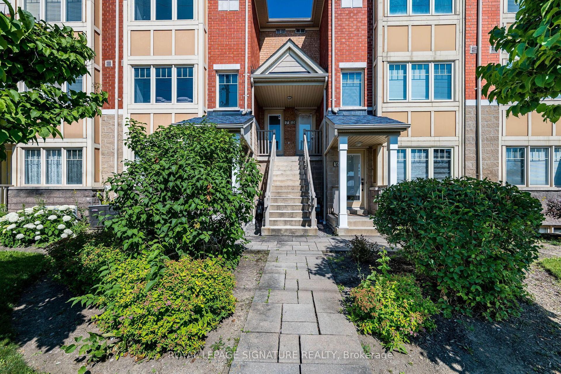 3985 Eglinton Avenue W 17 #17, Mississauga — Condo Town for lease, photo 1